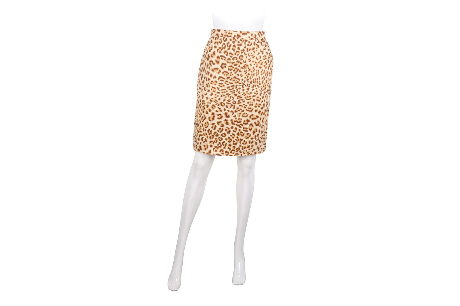 Escada Cream Linen Leopard Print Straight Skirt - Size 34: Escada Cream Linen Leopard Print Straight Skirt, labelled size 34, 1980's 32cm waist, 56cm long Grade B+ Please log in to Chiswick Live account to view condition report