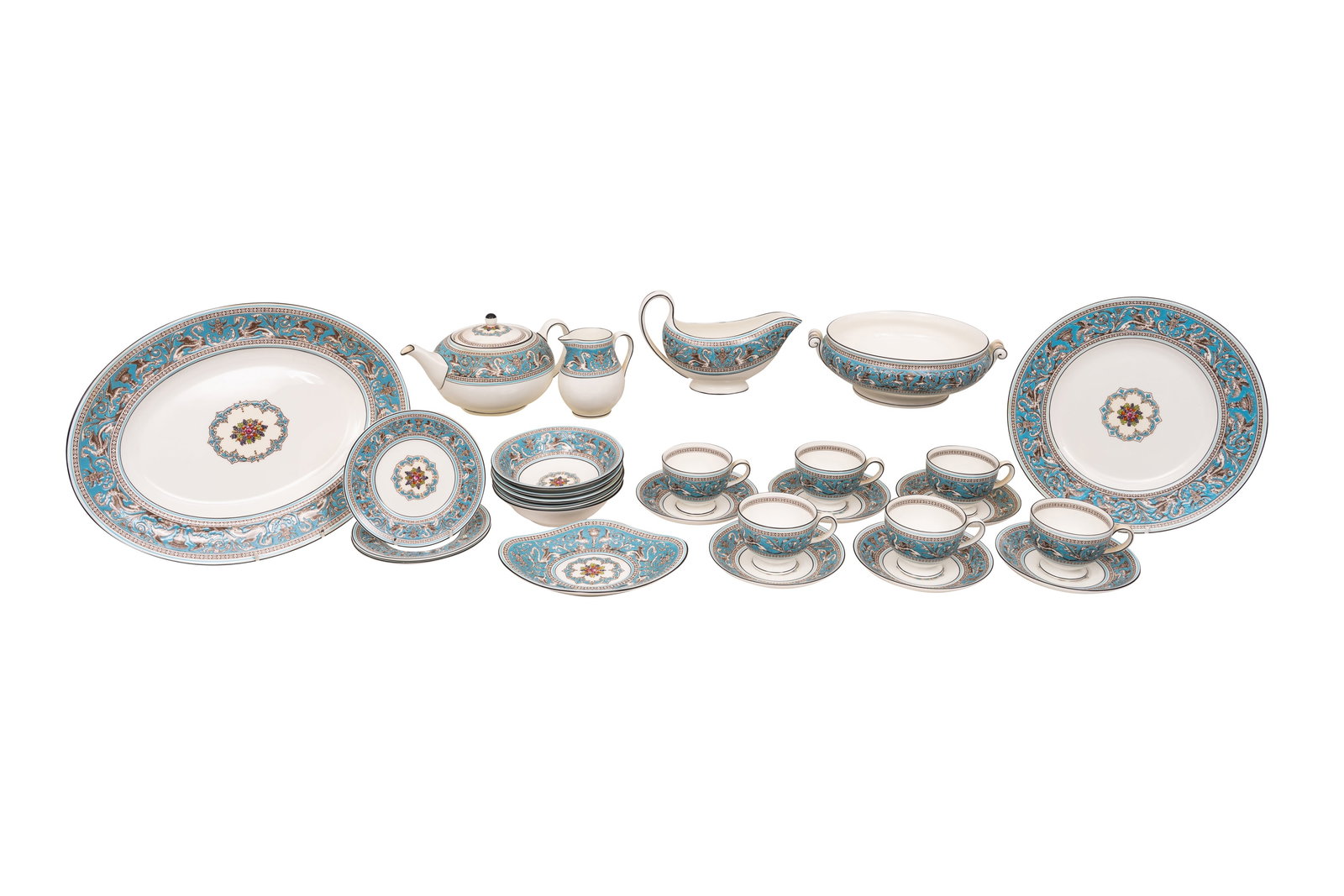 A WEDGWOOD PORCELAIN PART DINNER SERVICE, 20TH CENTURY (1 of 2)