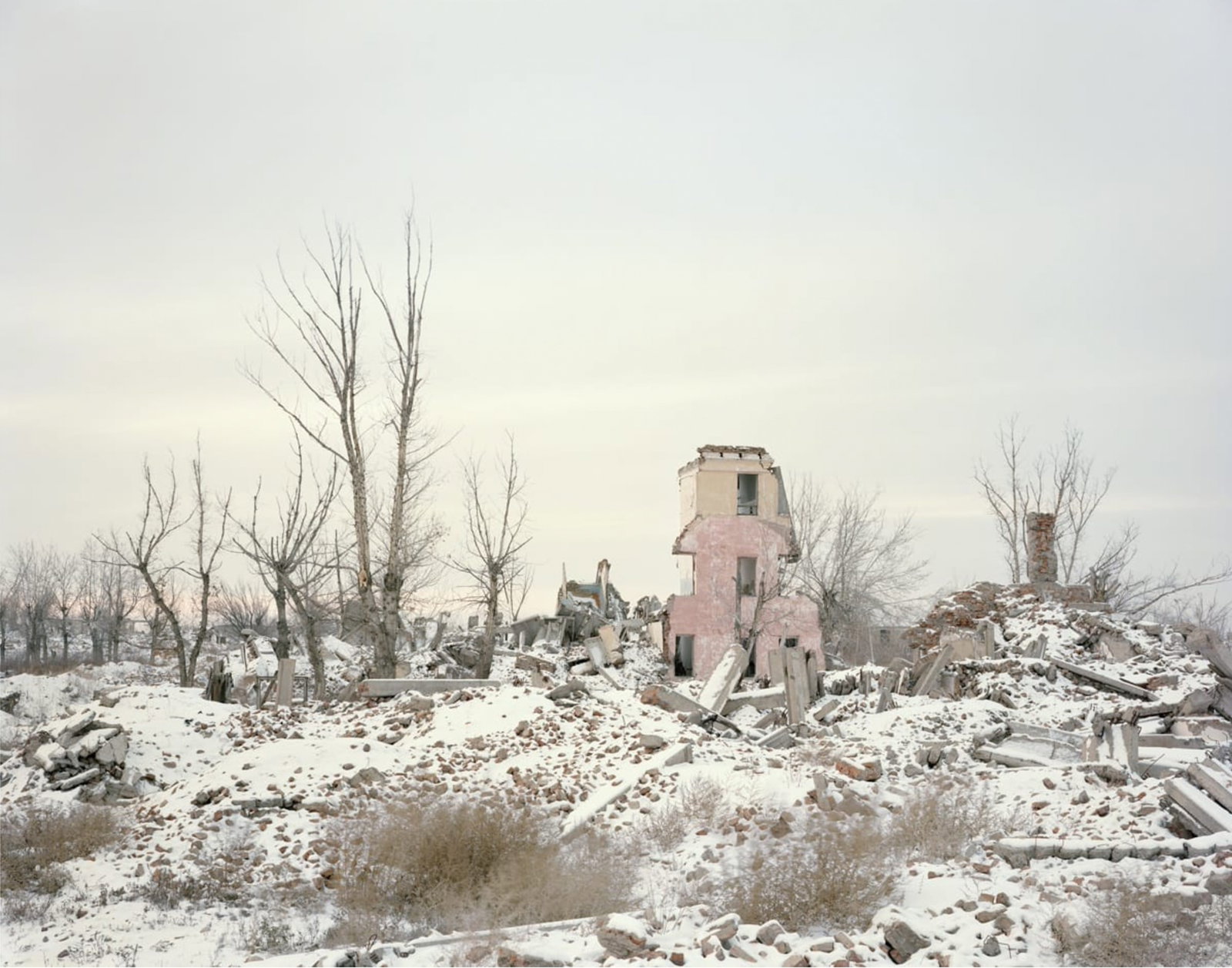 § Nadav Kander (b.1961): Nadav Kander (b.1961) KURCHATOV I [SCIENTIFIC RESEARCH FACILITY], KAZAKHSTAN, 2011. Chromogenic print from the "Dust" series, sheet size 123 x 149cm, from the edition /5. Archivally mounted and framed