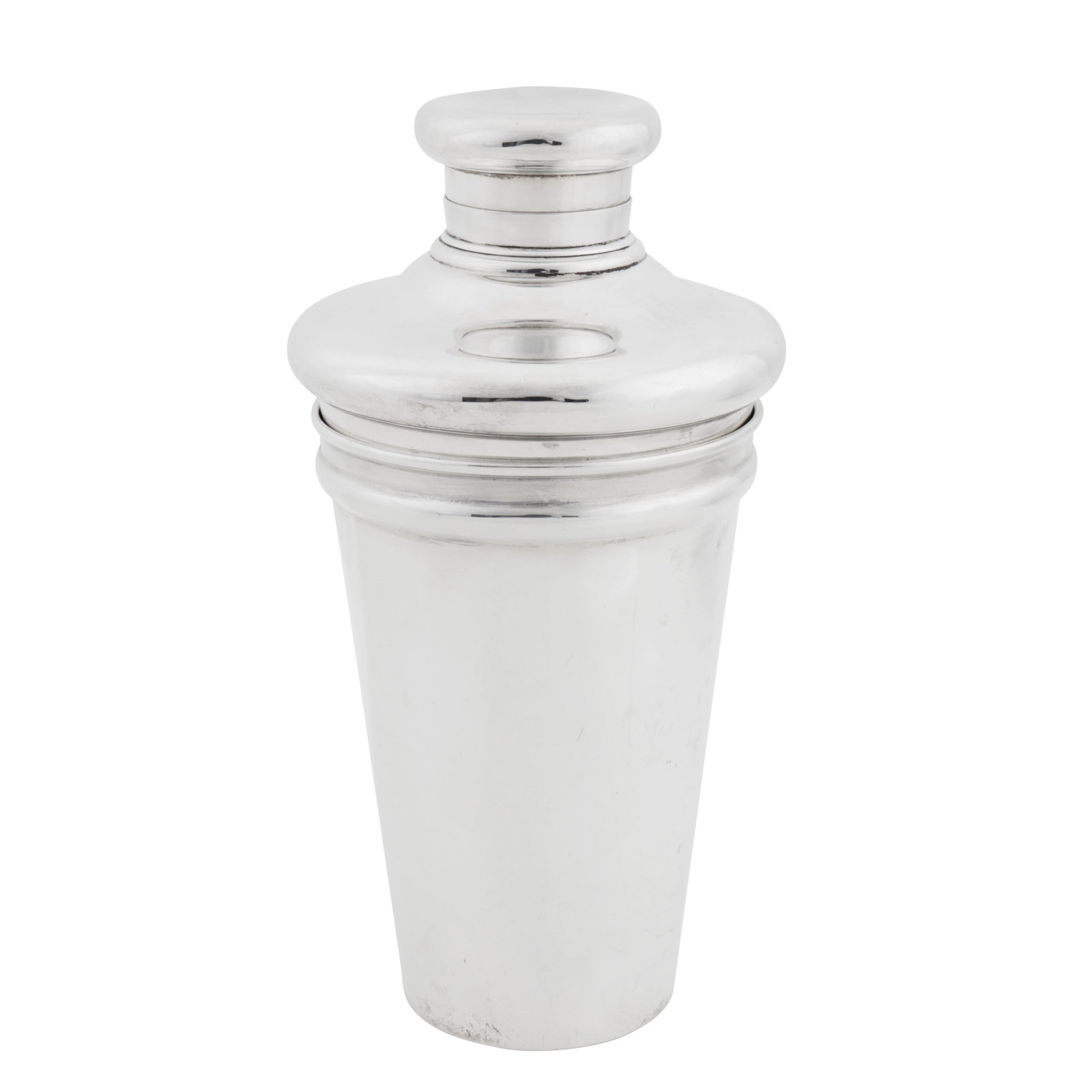 New York circa 1920 by Tiffany and Co An early 20th century American sterling silver cocktail shaker (1 of 4)