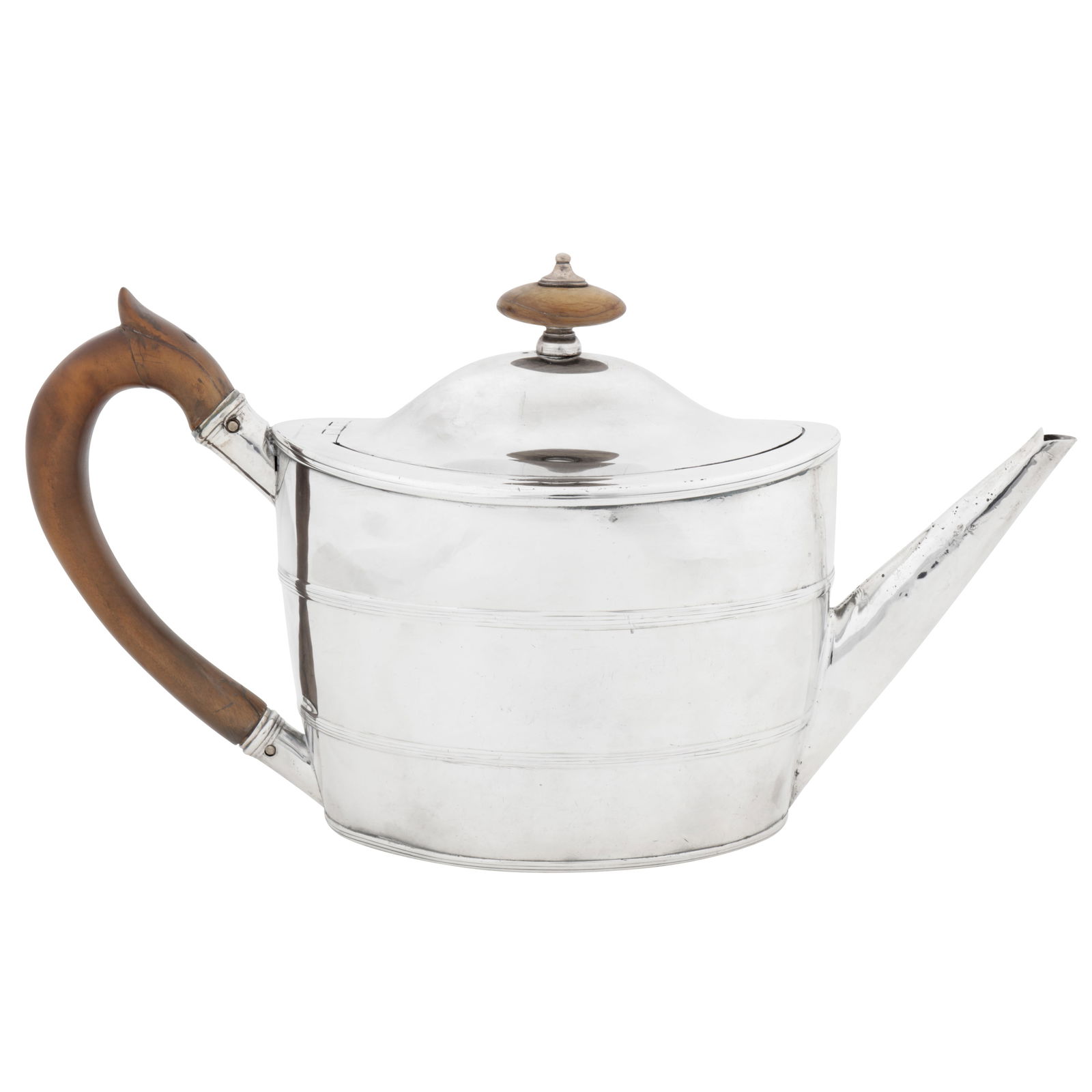 London 1795 by Paul Storr (1771 - 1844, reg. 12th Jan 1793) A George III sterling silver teapot (1 of 5)