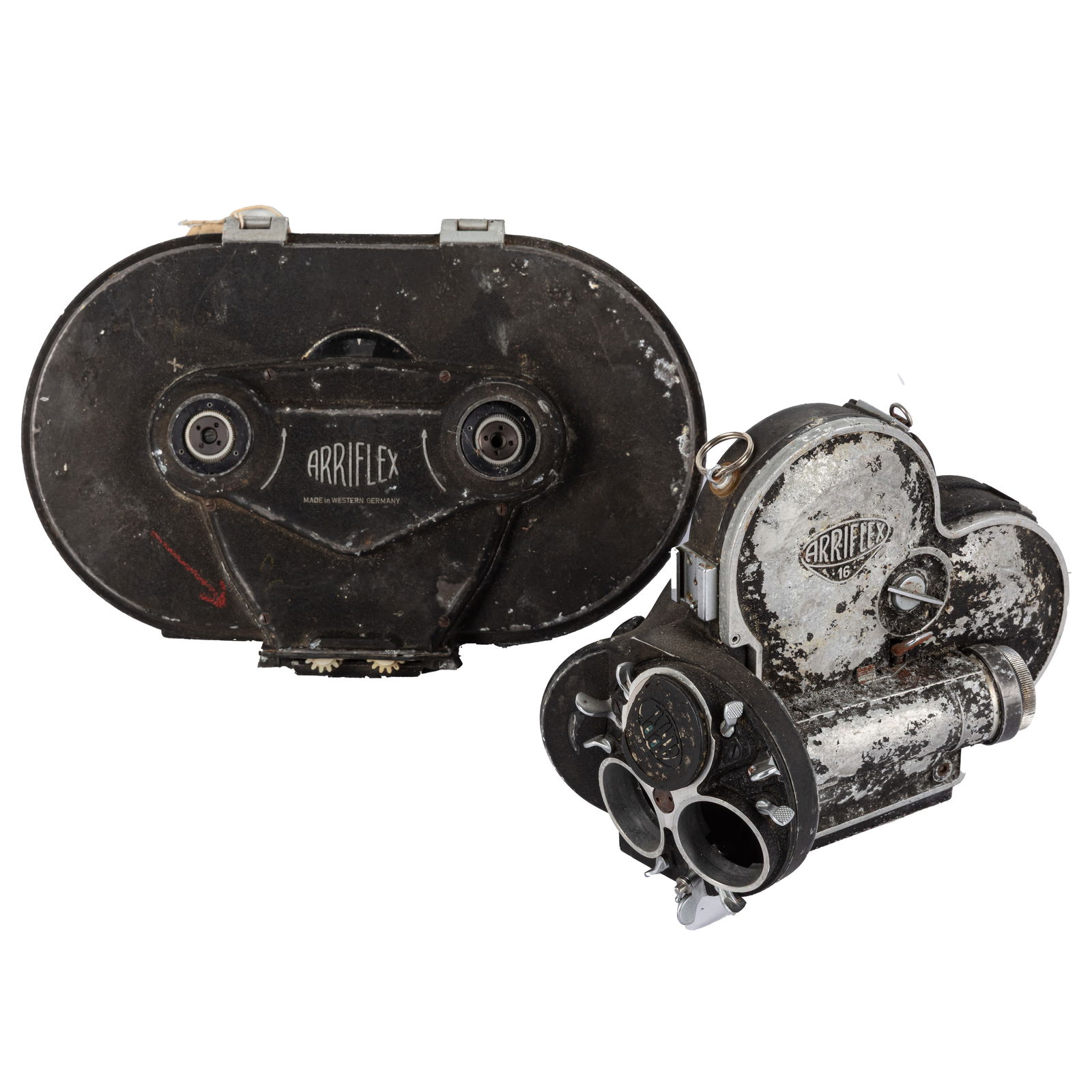 A Arriflex 16mm Cine Camera: A Arriflex 16mm Cine Camera Serial No: 10929 Body: F - some corrosion internally and externally to body Notes: with motor