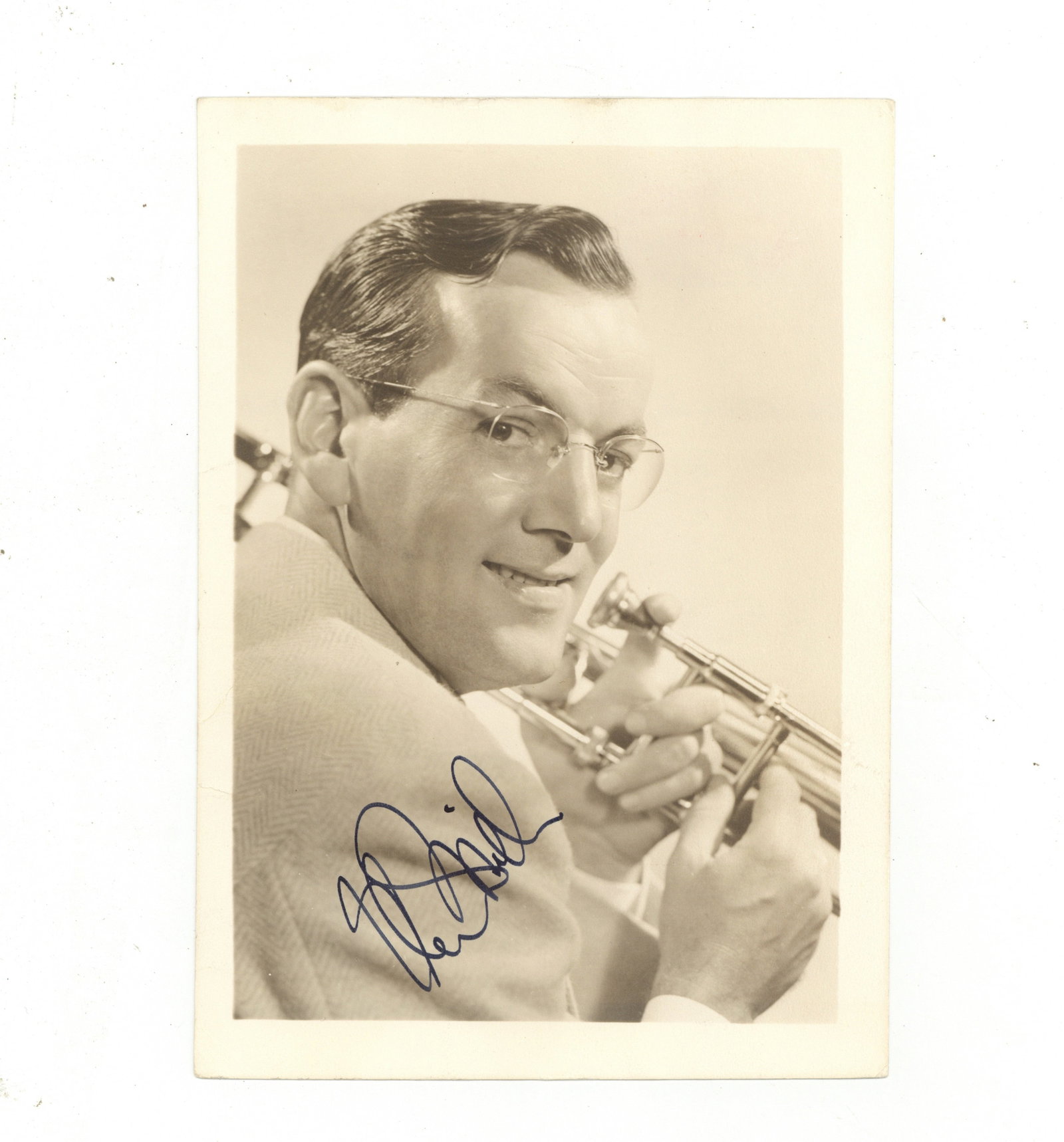 Miller (Glenn) Signed photograph (1 of 1)