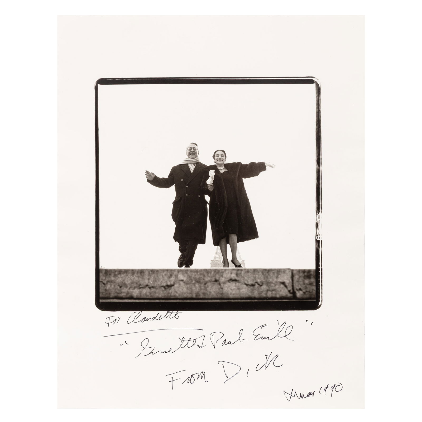 Avedon (Richard) Signed photograph