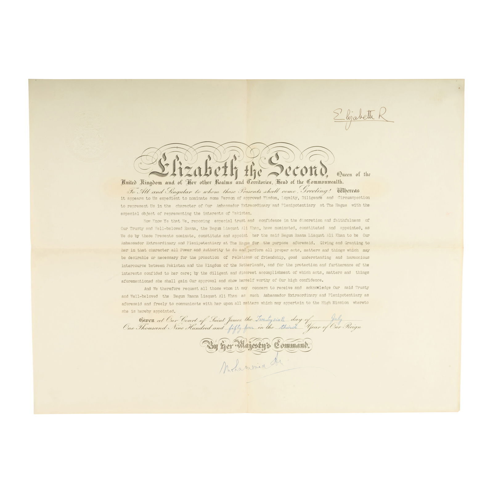 Elizabeth II, Queen of the United Kingdom Diplomatic document signed by the monarch ("Elizabeth") (1 of 2)