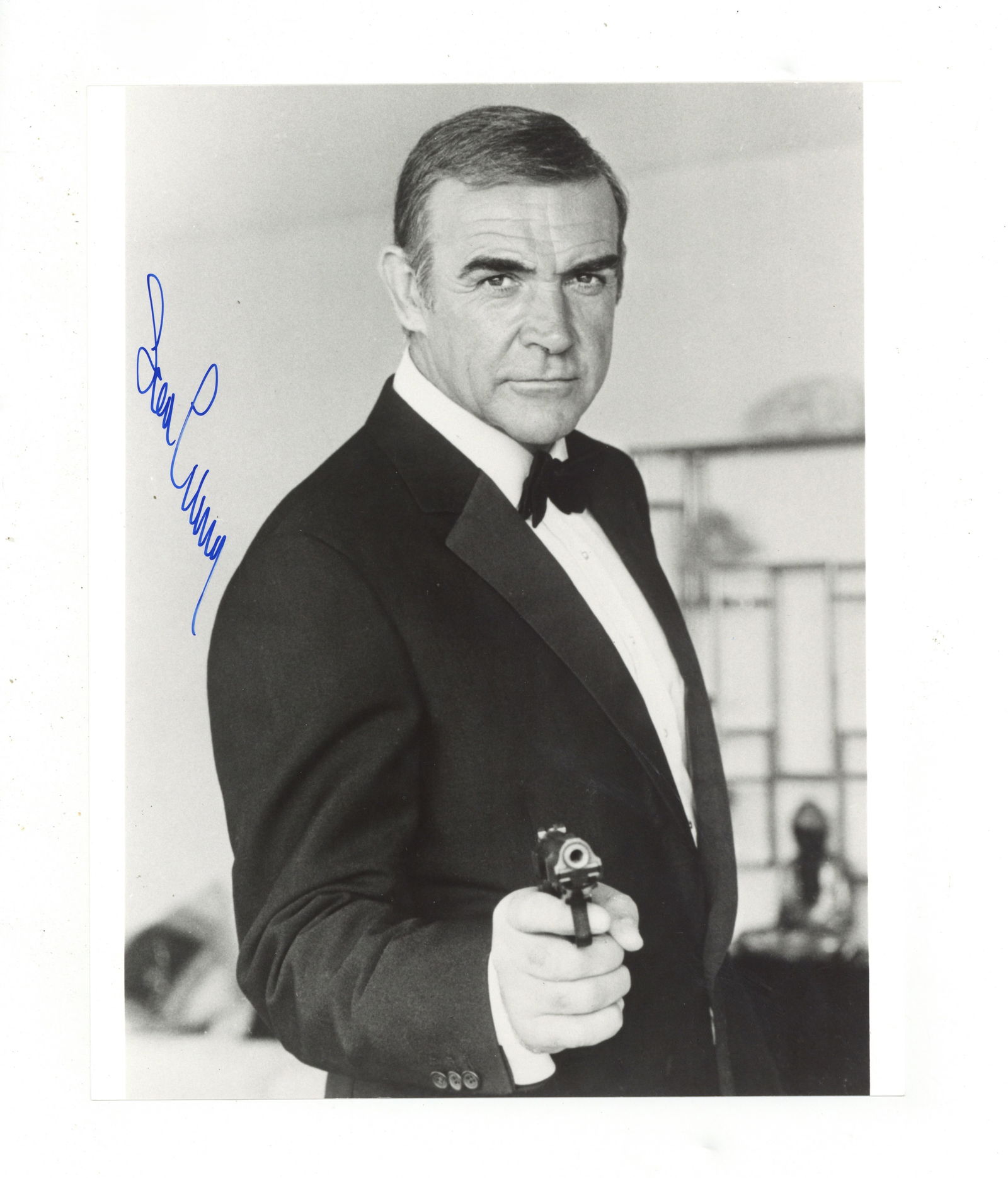 Connery (Sean) Signed photograph as James Bond (1 of 1)