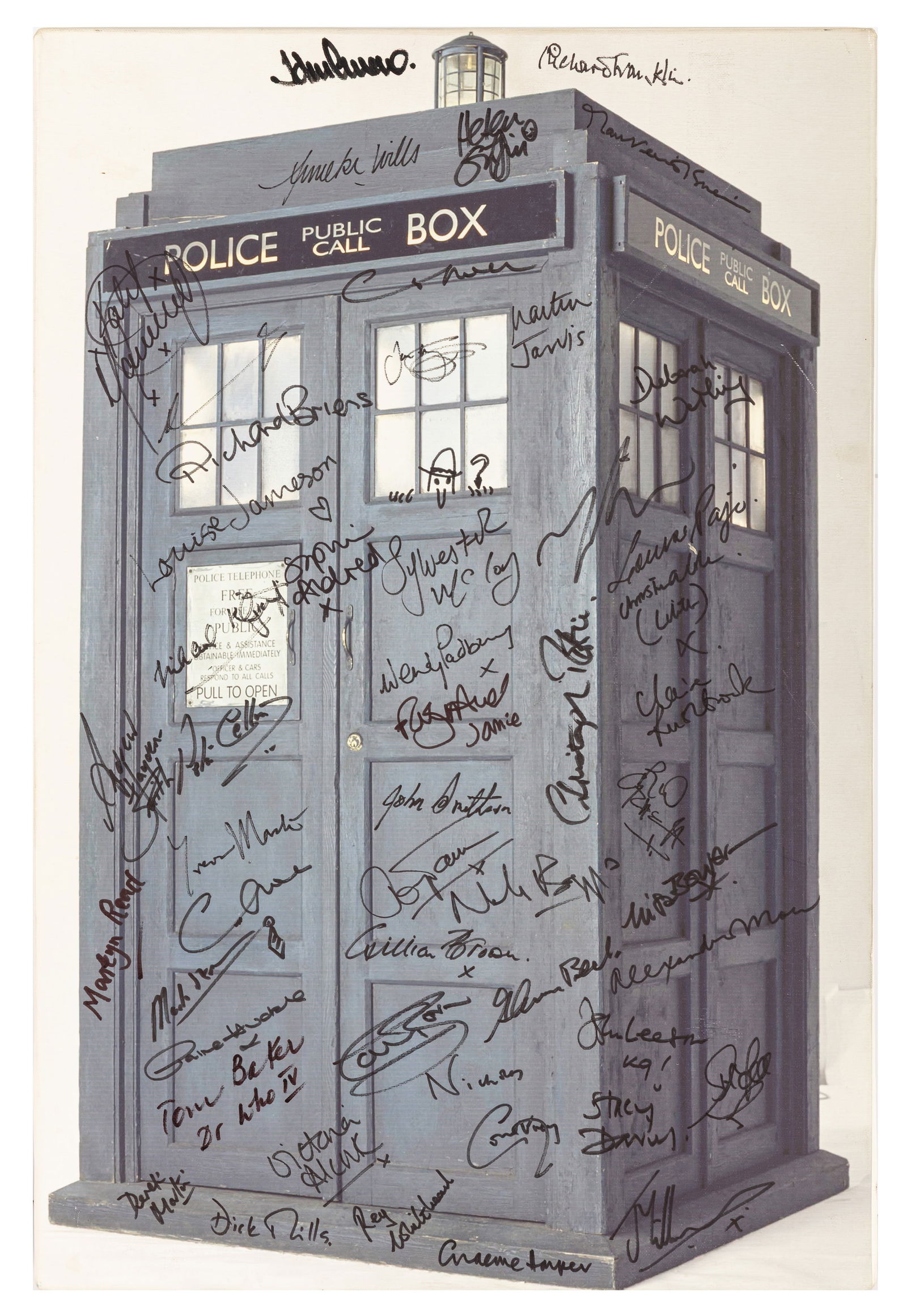 Dr Who Interest.- Canvas signed by various cast members of the iconic British Tv series: Dr Who Interest.- Canvas signed by various cast members of the iconic British Tv series Signatures comprise: Tom Baker, Sylvester McCoy, Richard Briers, Martin Jarvis, Sophie Aldred, Louise Jameson,