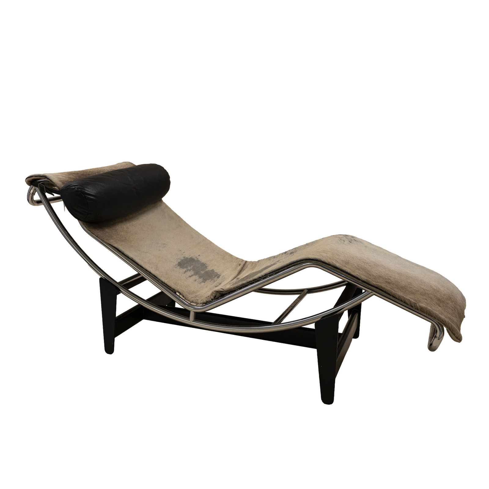 Charles-Édouard Jeanneret aka 'Le Corbusier' (Swiss-French 1887-1965) LC4 chaise lounge: Charles-Édouard Jeanneret aka 'Le Corbusier' (Swiss-French 1887-1965) LC4 chaise lounge Originally designed 1928 Cowhide, aluminium, black leather Cassina stamps to frame support, 'LC4' stamped