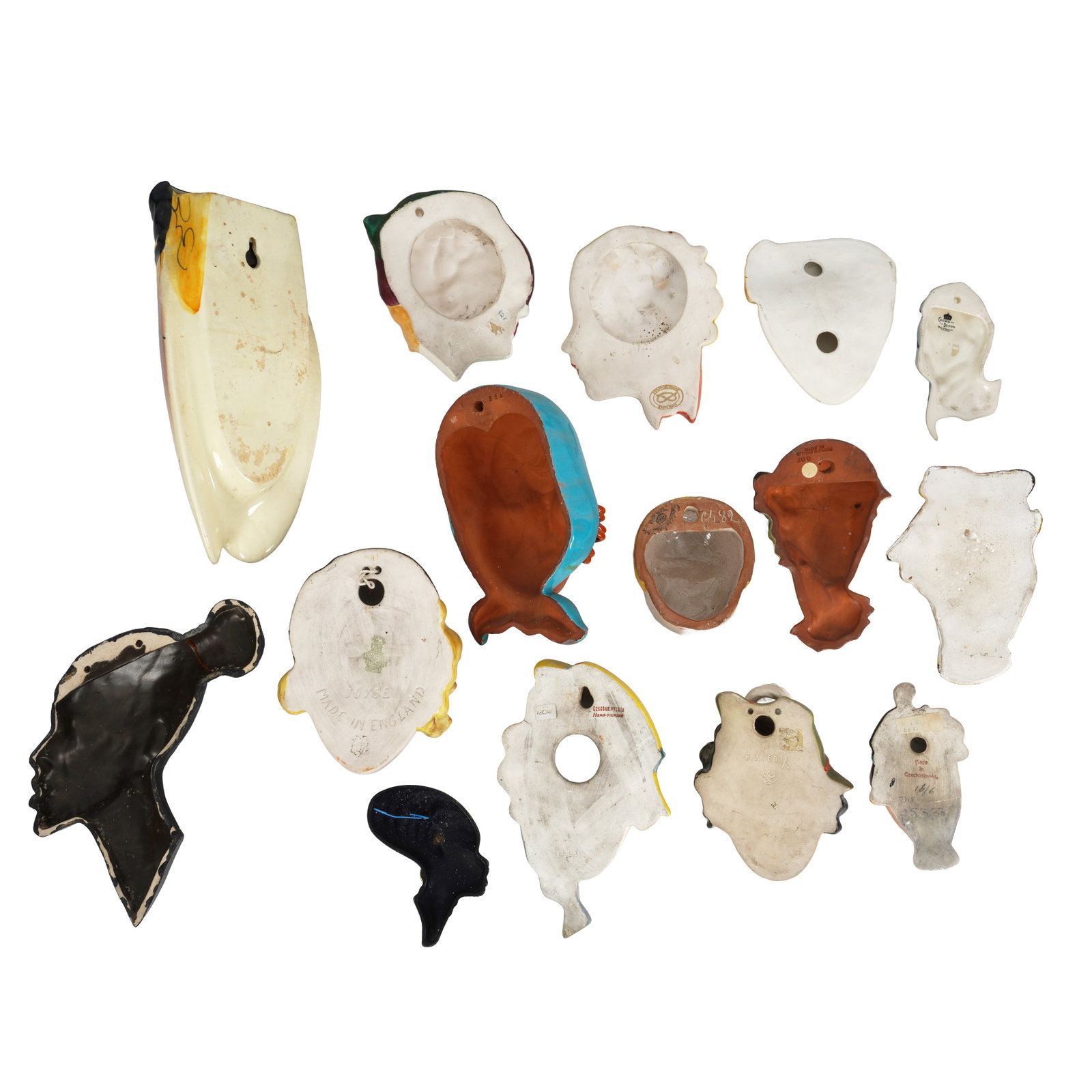 Collection of Art Deco wall masks Collection of wall masks - 2