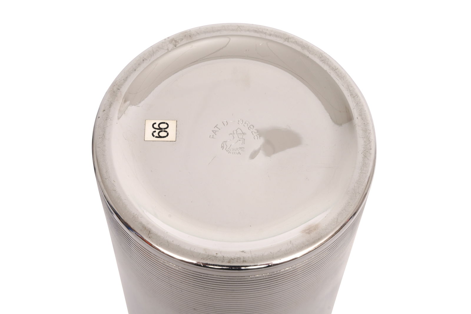 Chase, USA Two cocktail shakers - 3