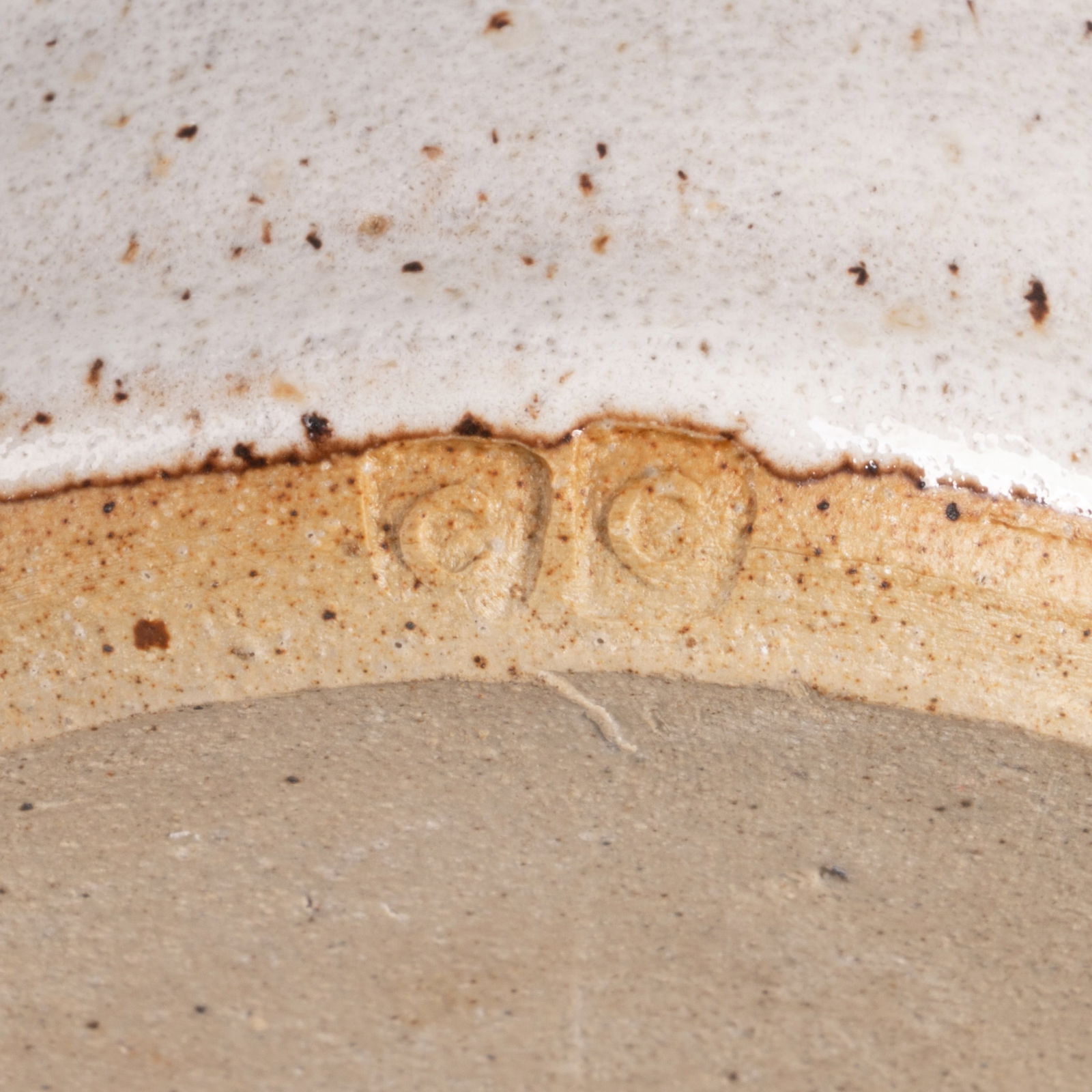 Studio pottery by various makers Colin Pearson, John Chalke, Glynn Hugo, Alan Brough, Bryan Newman, - 13