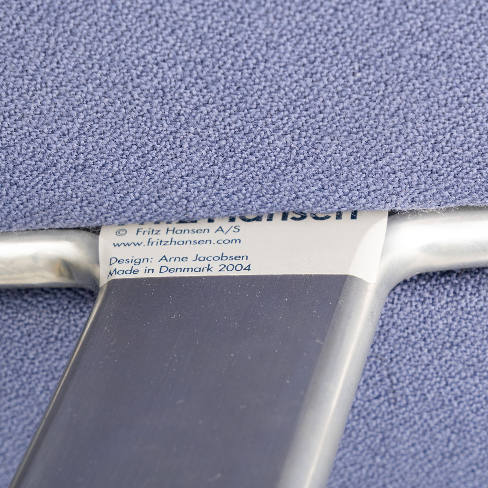 Arne Jacobsen (Danish 1902-1971) 'Swan' Sofa - 5