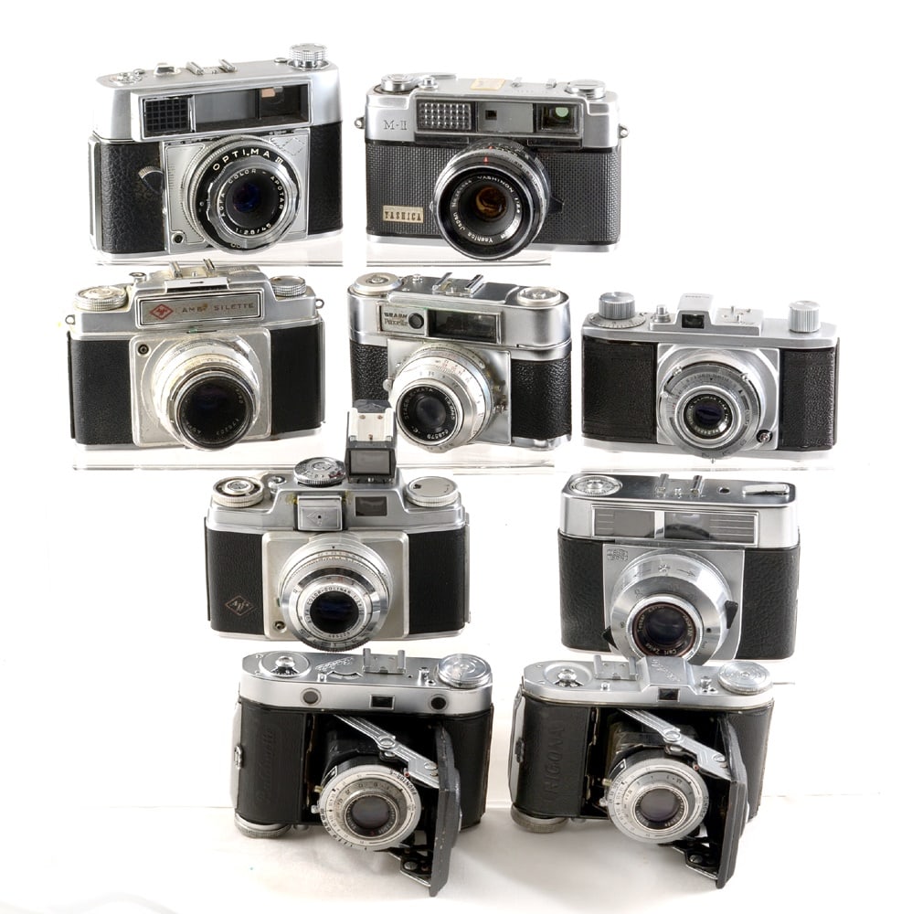 A Working Pigeon 35mm Camera with Tomioka 45mm f3.5 Lens. Plus a selection of other vintage cameras. (1 of 3)