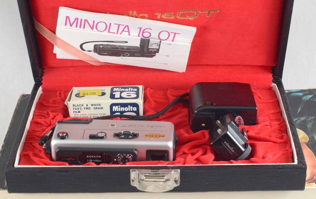 Sub Miniature Camera Collection To include two boxed Minolta outfits. - 2
