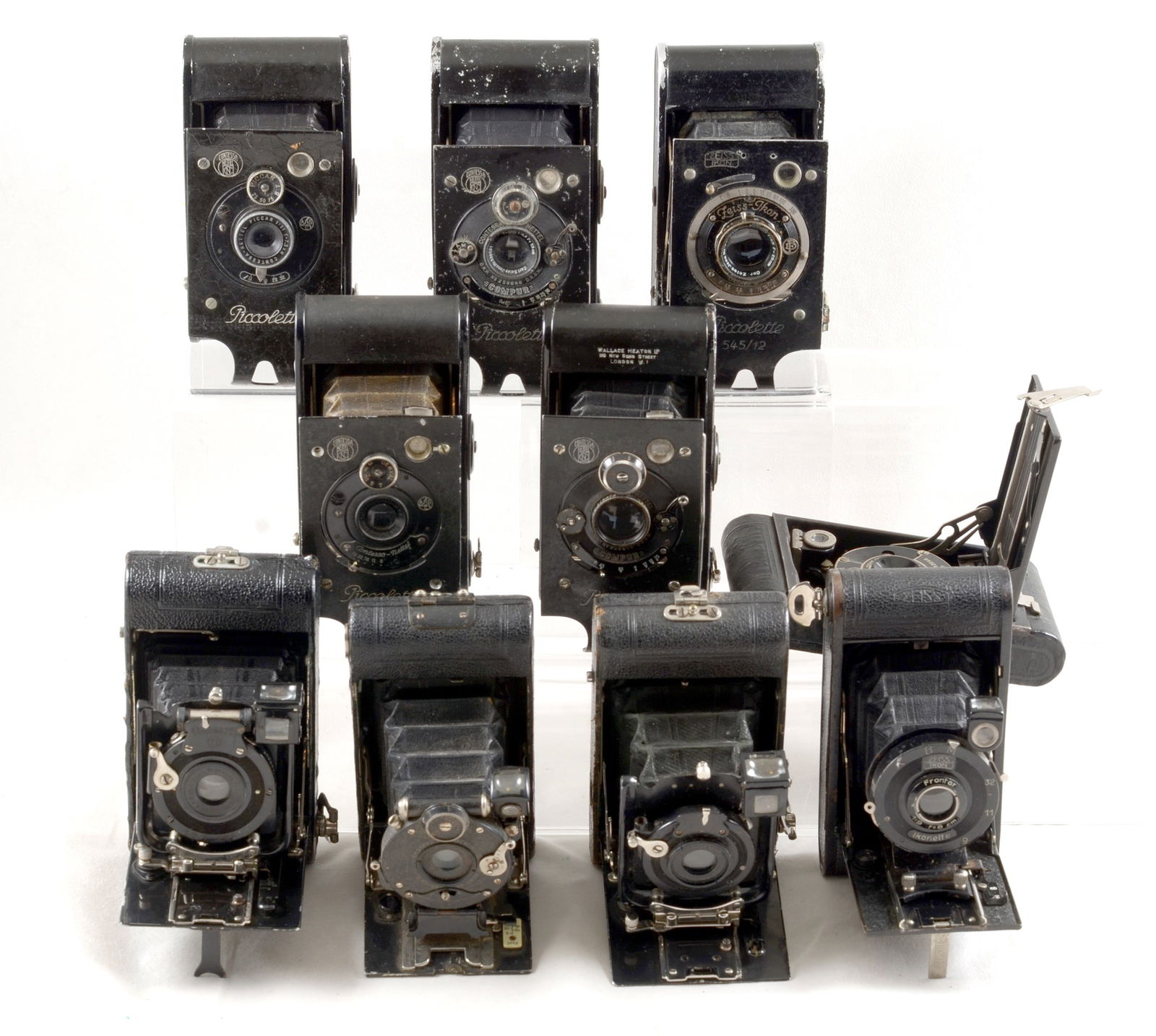 5 Contessa Nettel Piccolettes Plus other small folding cameras. (1 of 2)
