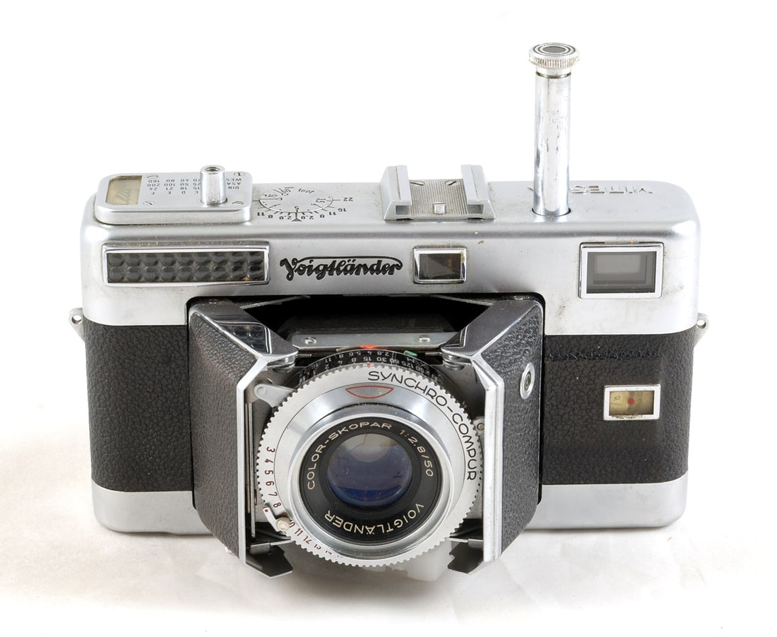Voigtlander Vitessa (Barn Doors Version). Plus Ensign other folding cameras. - 2