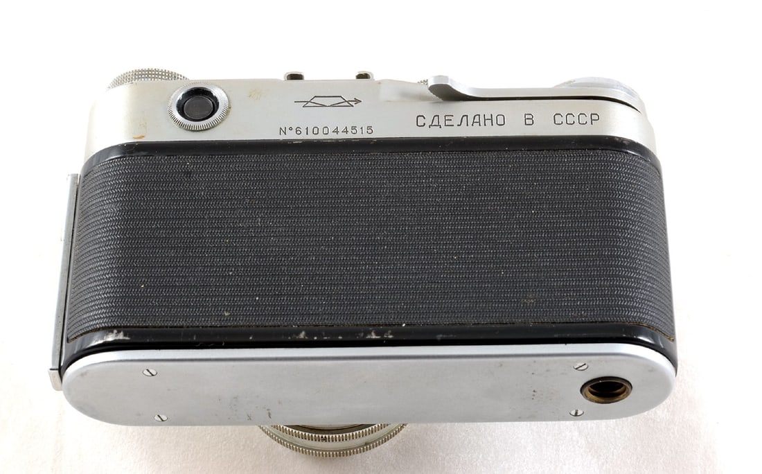 Group of SIX Russian Rangefinder Cameras. To include Zorki 6 with uncommon rear engraving. - 3