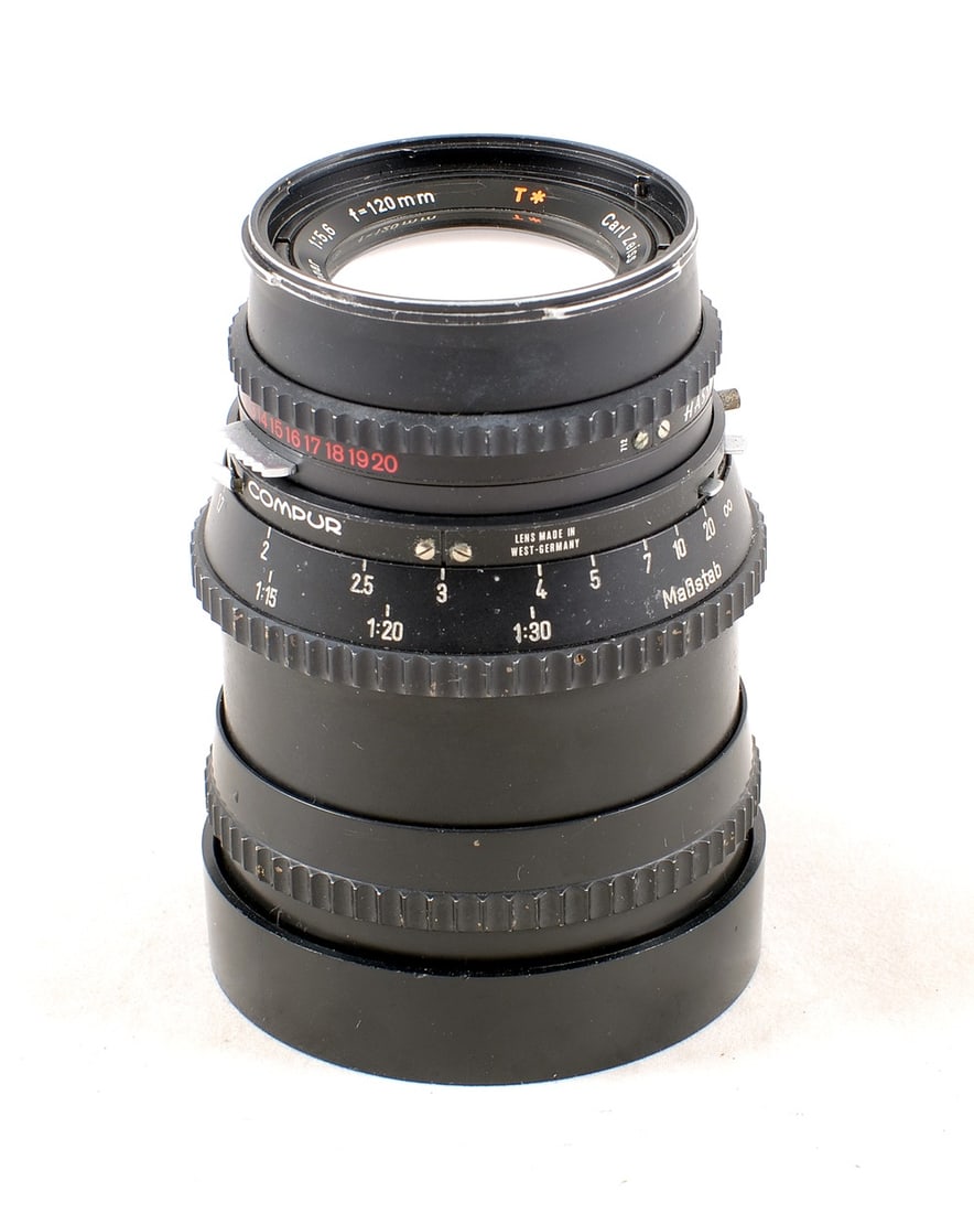 Hasselblad Medium Format Camera Lens. (1 of 2)