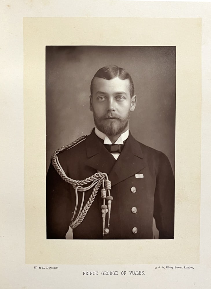 [VICTORIAN ROYALTY & CELEBRITY INTEREST] 1890 Book "The Cabinet Portrait Gallery". With Photographs - 5