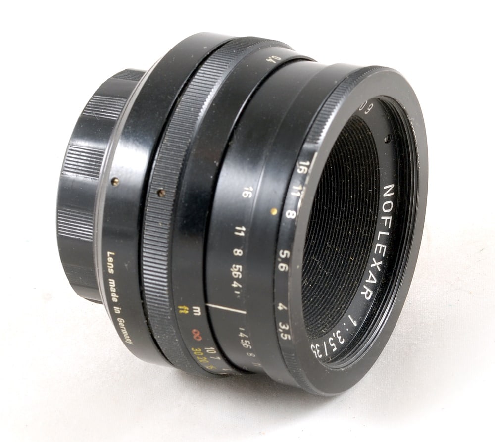 An Uncommon 35mm f3.5 Noflexar Variable Macro Lens, M42 Fit. For up to 1:2 repro ratios without any - 2