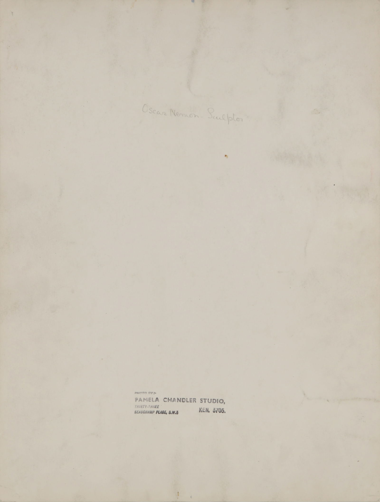 Pamela Chandler (1928-1993) Bust of Elizabeth II, c.1960s - 2