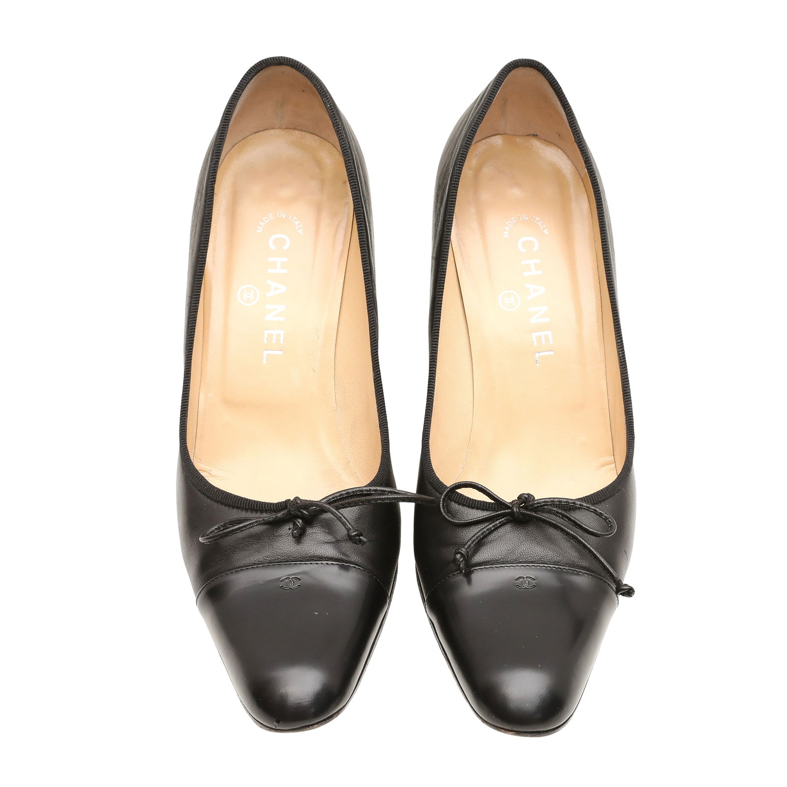 Chanel Black Classic Bow Heel Pump - Size 40.5 - 2