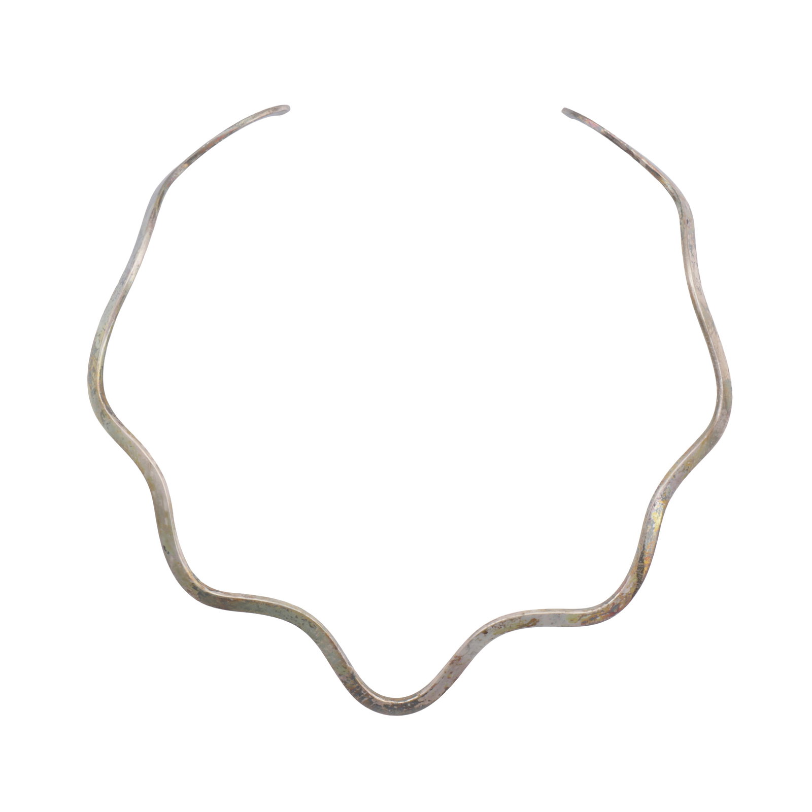 A Scandi torque necklace White metal: A Scandi torque necklace White metal Of wavy design, open at the back, stamped 925, length 32.0cm, together with a box