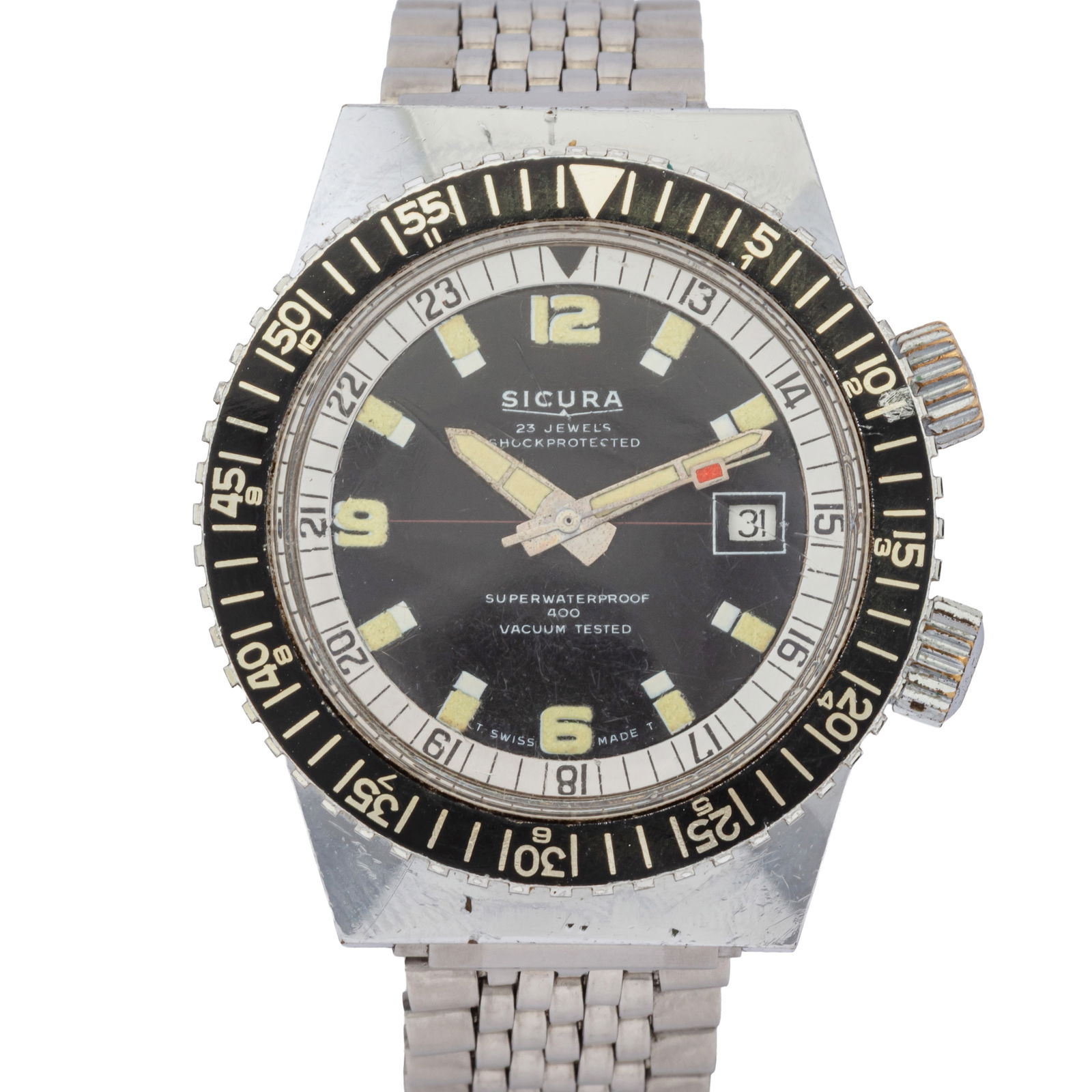 Sicura 'Superwaterproof 400' Diver's Watch Chrome-plated base metal: Sicura 'Superwaterproof 400' Diver's Watch Chrome-plated base metal Model: Superwaterproof 400 Date: 1960's Movement: Mechanical, hand-wound, cal.28 (SIC28) Dial: Raised white outer 24hr/Military