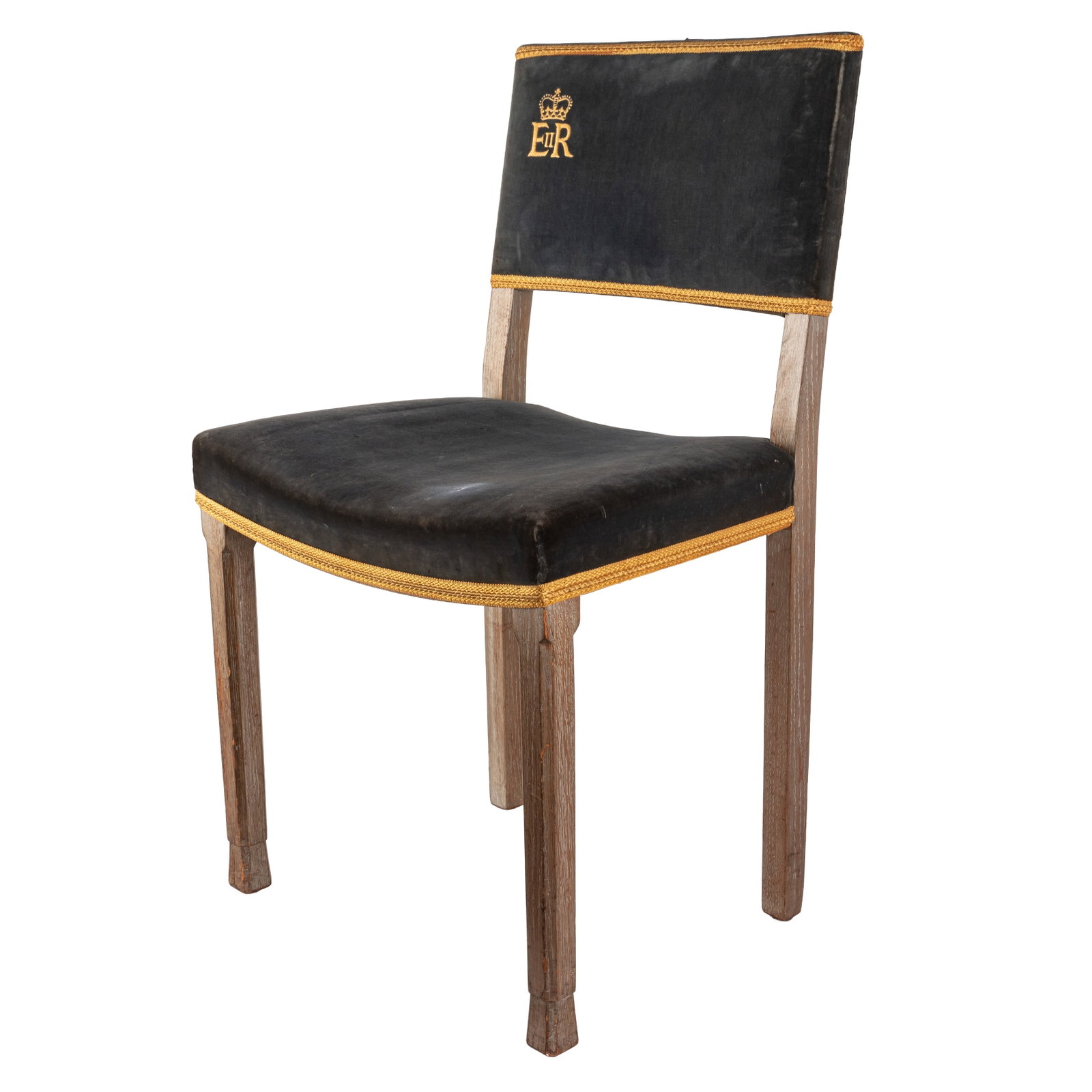[Elizabeth II, Queen of the United Kingdom] Coronation chair, 1953 - 3