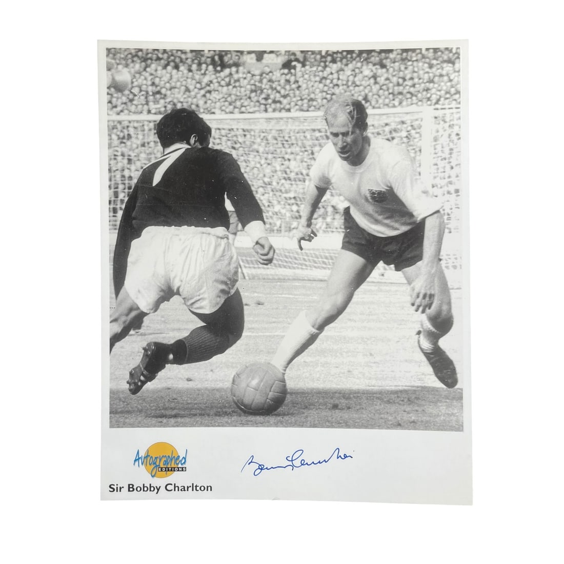 Photograph Collection.- Football Interest Signed photographs - 4