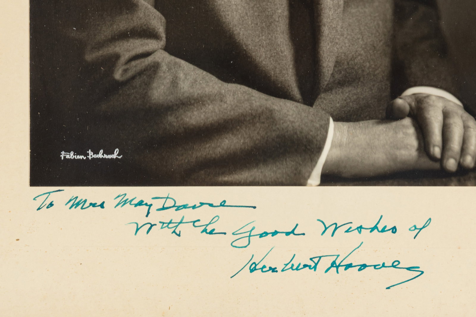 Hoover (Herbert) Signed photograph - 2