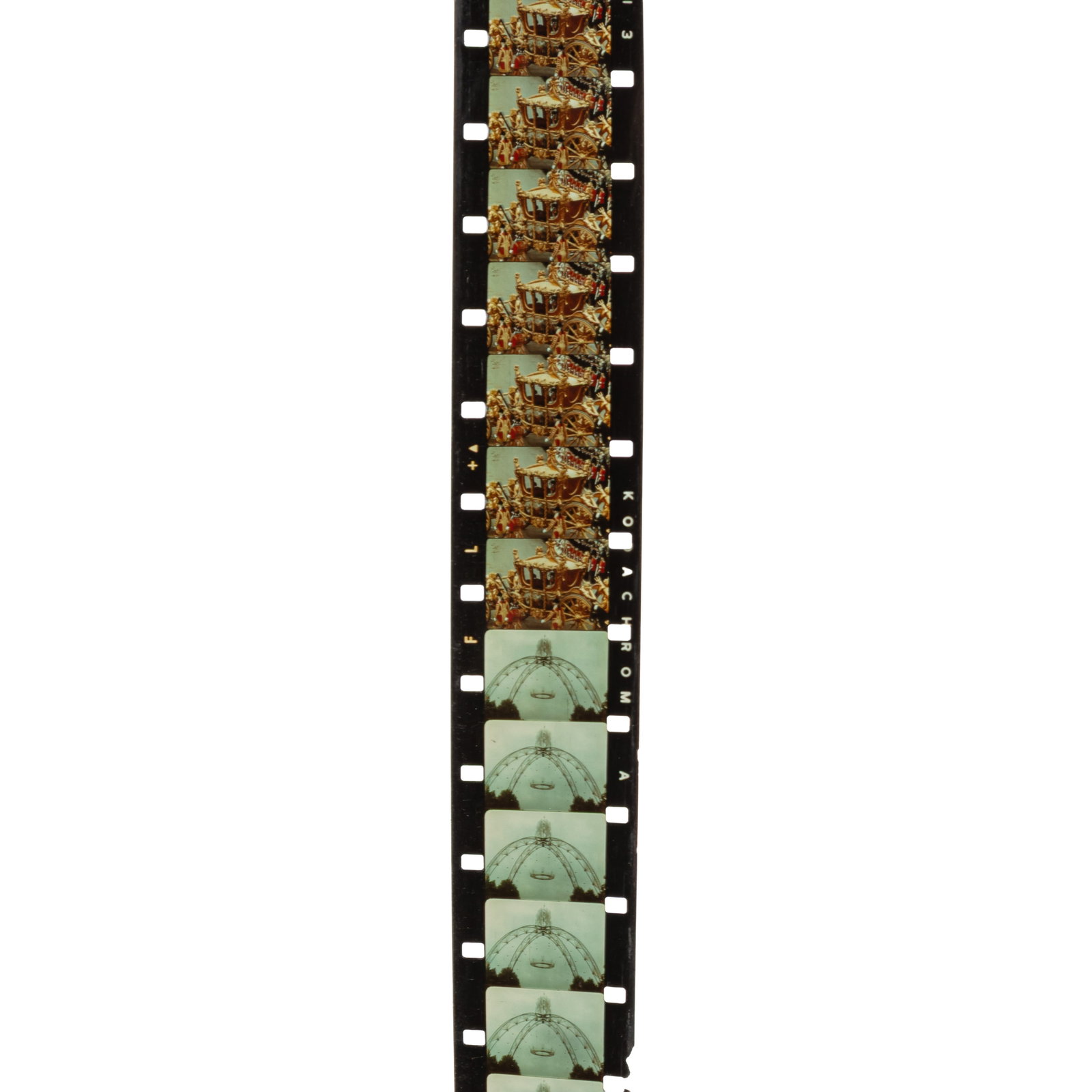 [Elizabeth II, Queen of the United Kingdom].- Elizabeth is Queen, 16mm coronation film - 2