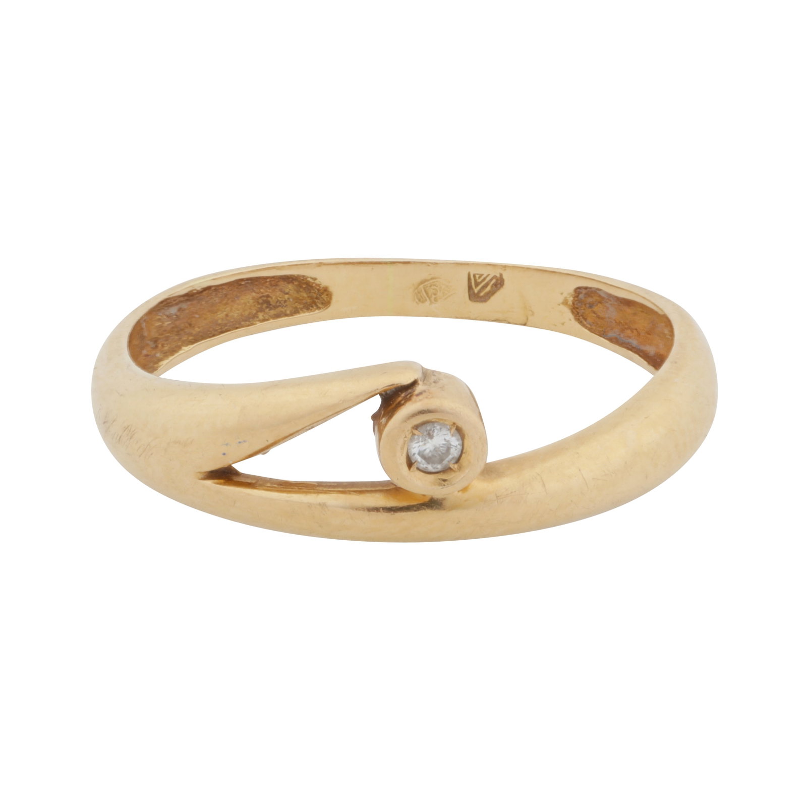 A diamond single stone ring Yellow metal: A diamond single stone ring Yellow metal Set with a brilliant-cut diamond, to an openwork mount of polished design, unmarked, size M The item has been XRF tested and found to be 18ct gold.