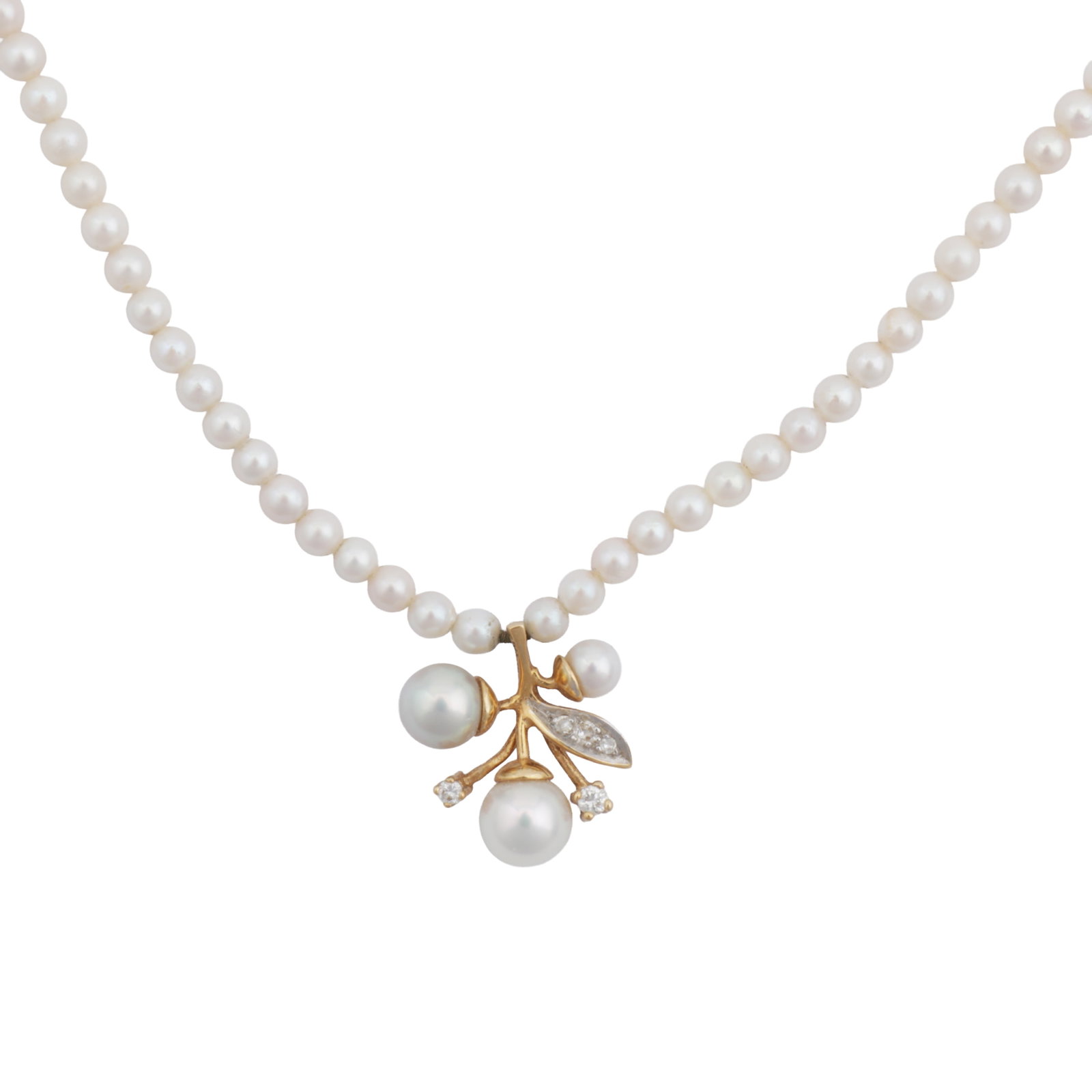 A pearl and diamond necklace Yellow metal - 2