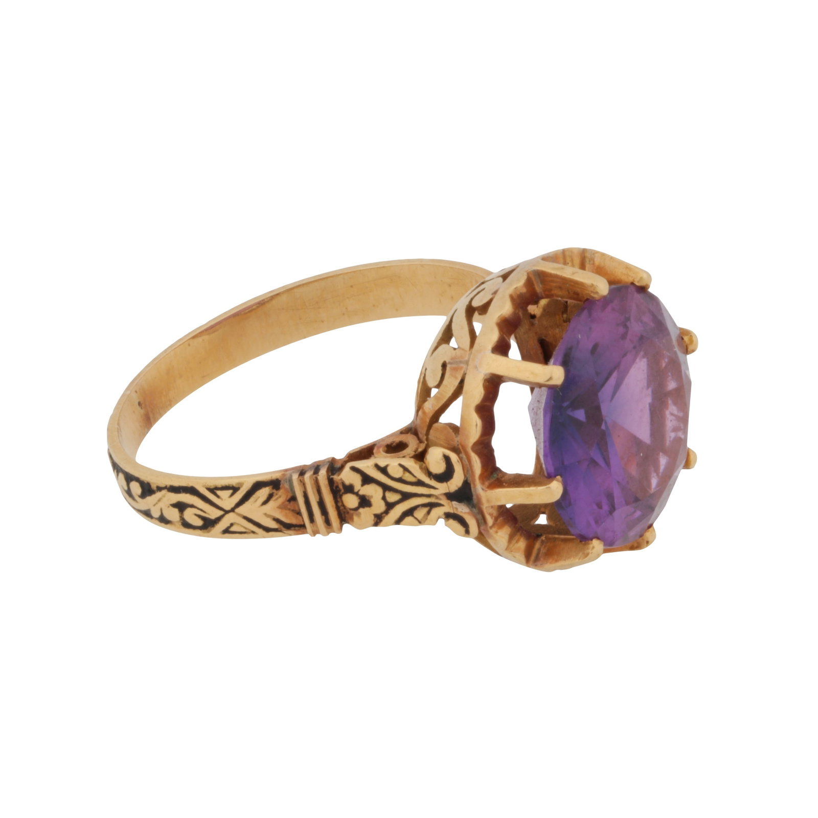 A synthetic purple sapphire single stone ring Yellow metal - 2