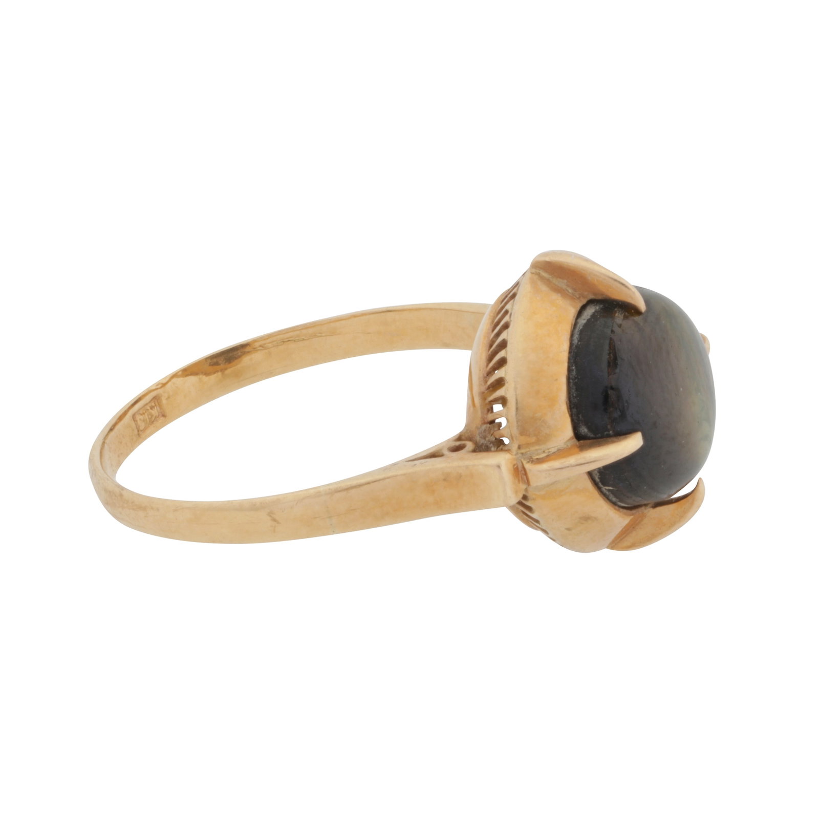 A cat's eye sapphire single stone ring Yellow metal - 2