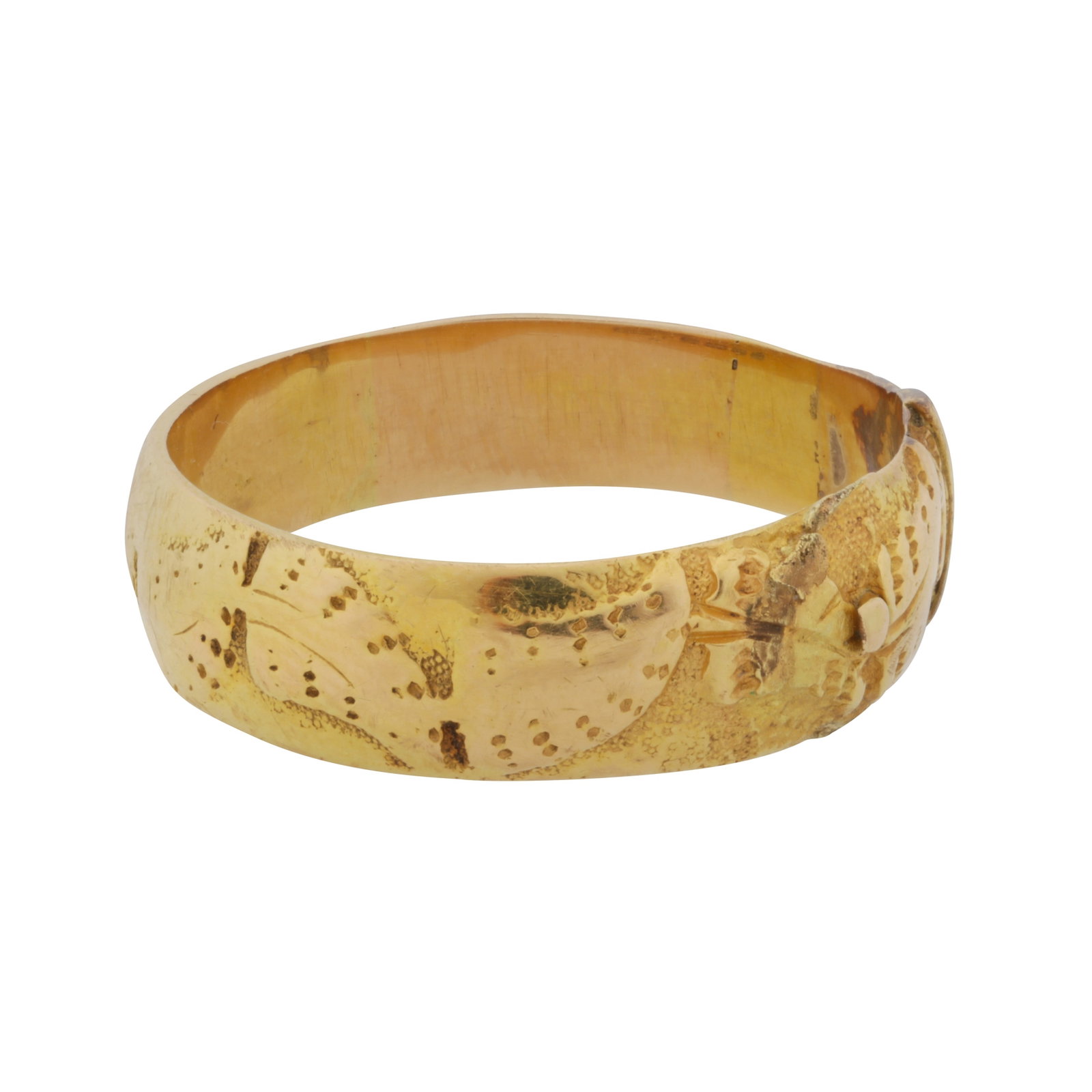 A band ring 18ct yellow gold: A band ring 18ct yellow gold Of polished and leaf design, maker's mark, UK hallmark, ring size U