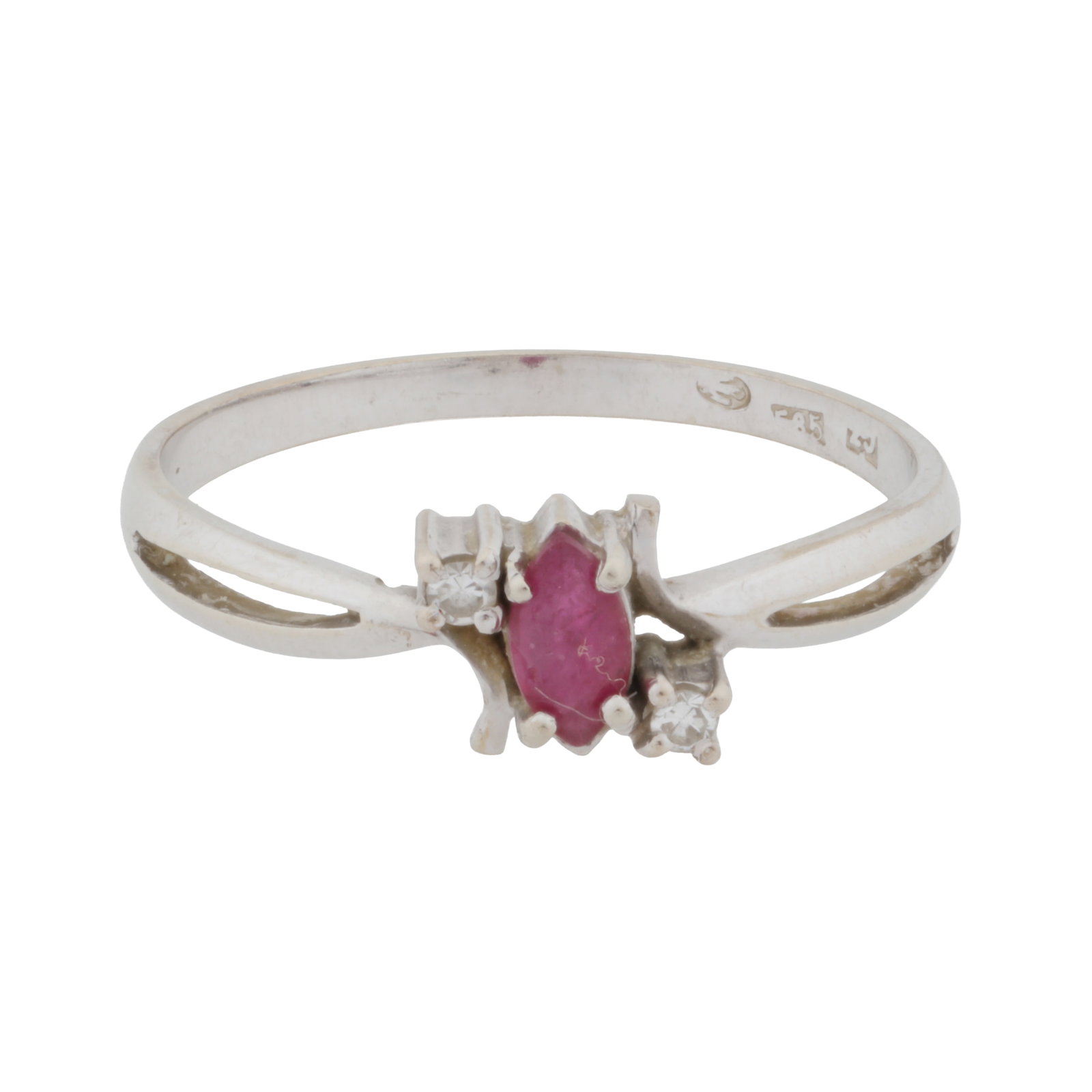 A ruby and sapphire ring White metal (1 of 3)