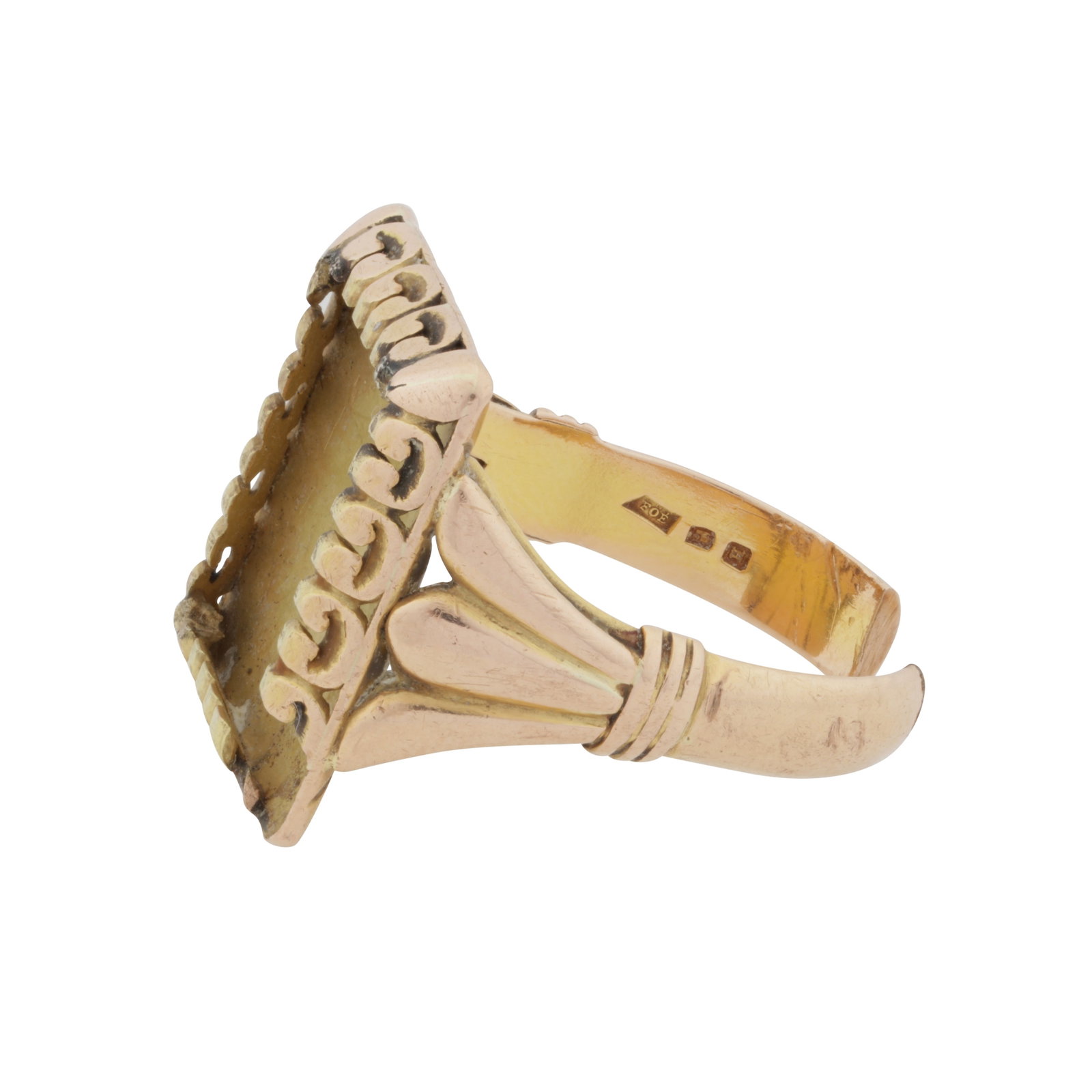 A ring mount Yellow metal - 2