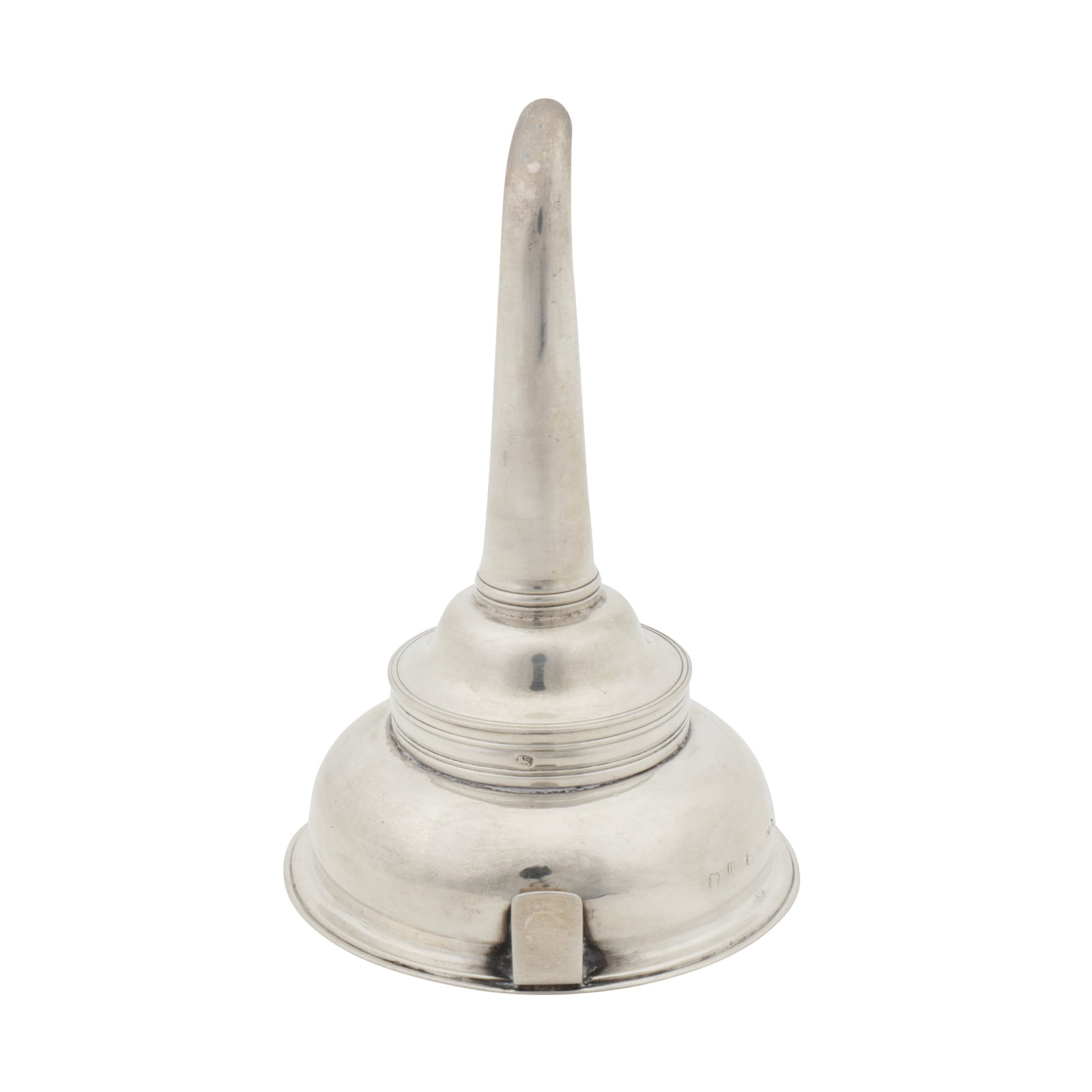 London 1787 probably by William Plummer A George III sterling silver wine funnel - 2