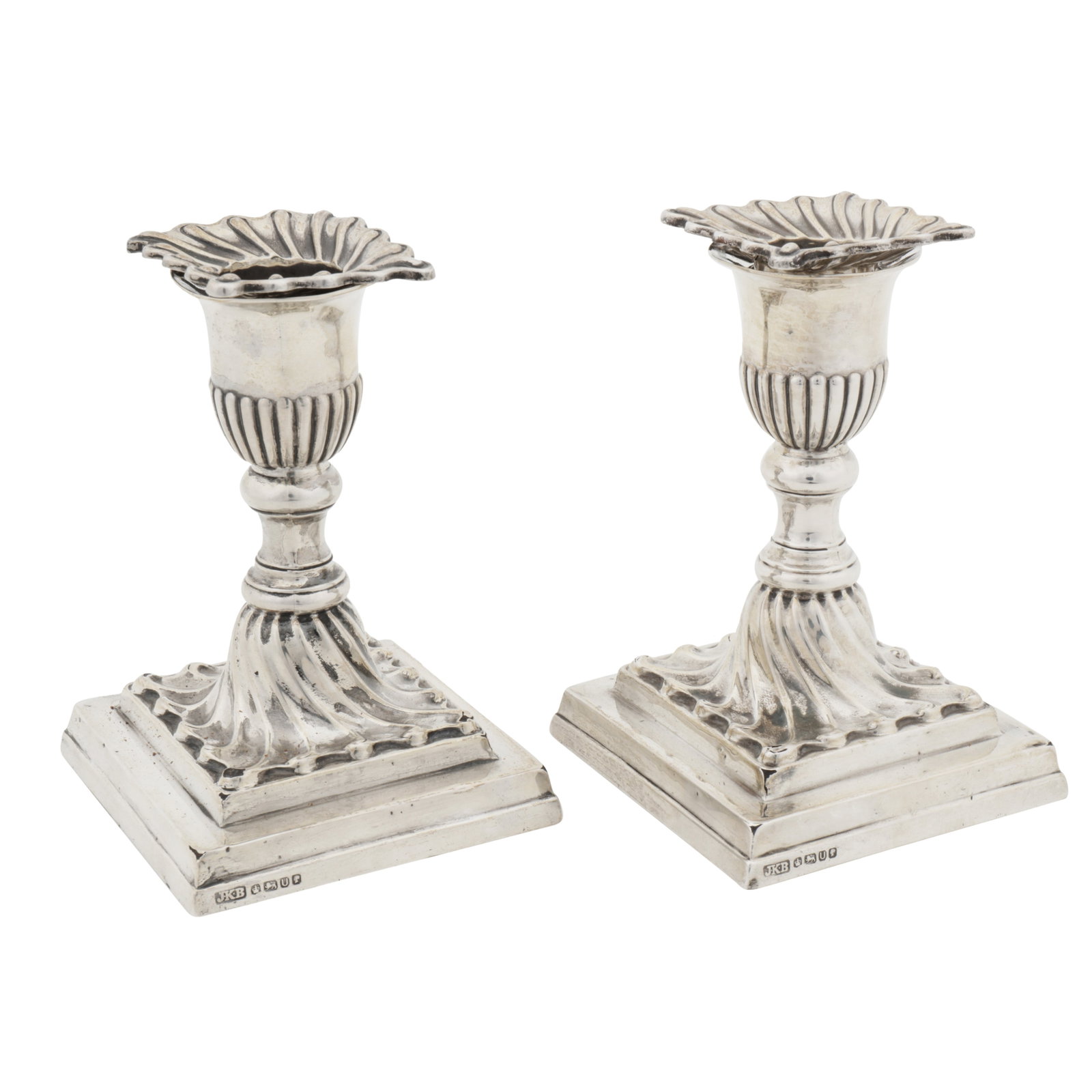 Sheffield 1887 by Hawksworth and Eyre and Co A pair of Victorian sterling silver dwarf candlesticks - 2