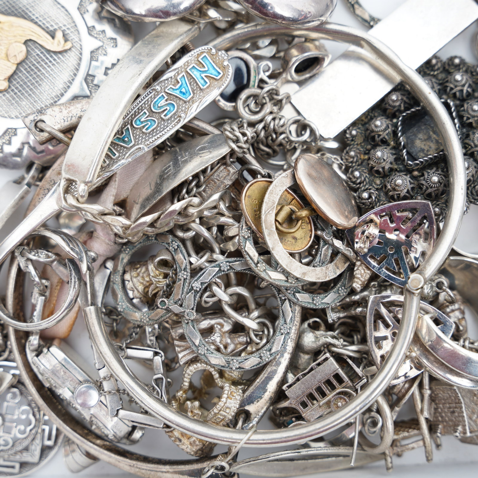 A collection of silver jewellery White metal (1 of 1)