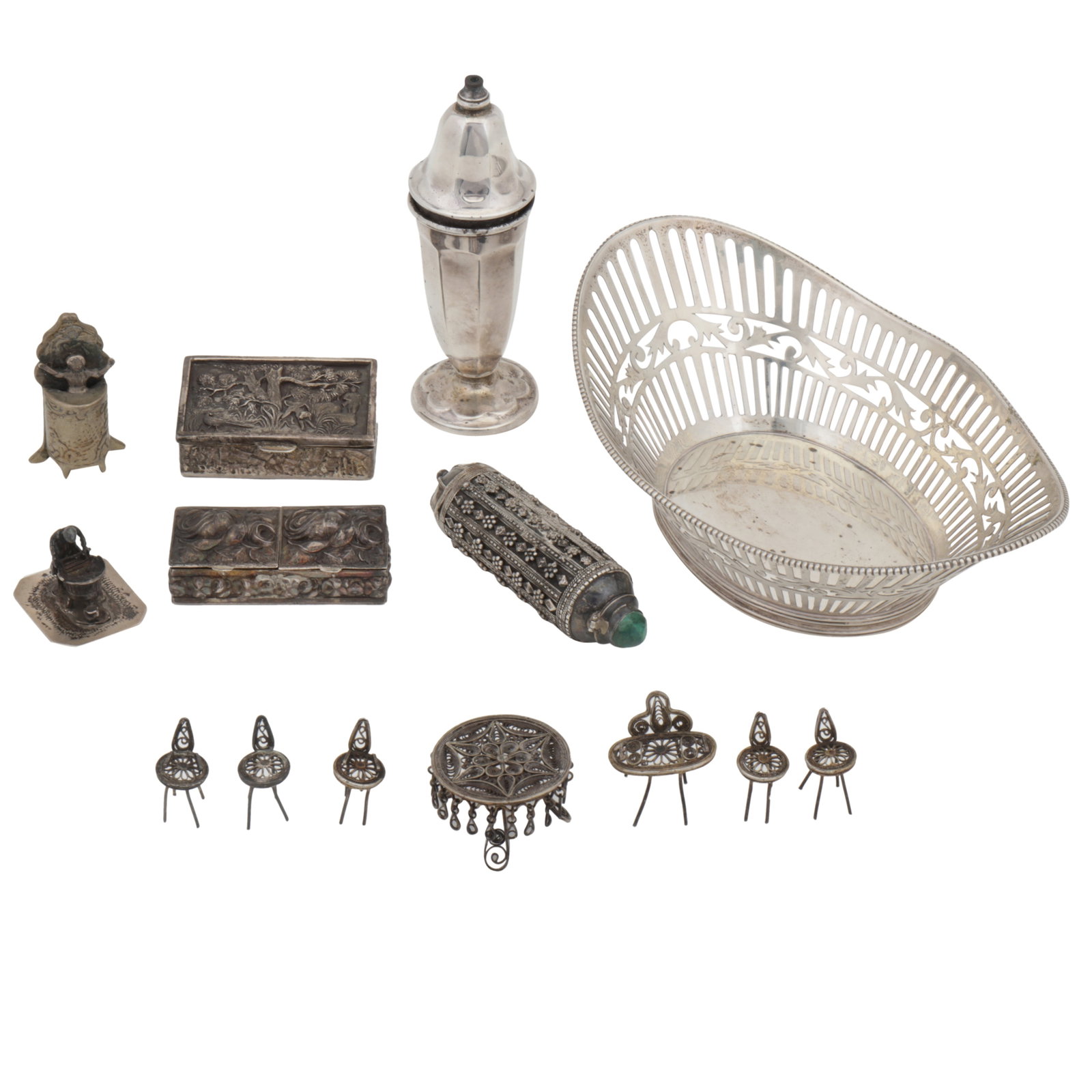 A mixed group of silver: A mixed group of silver Comprising a Dutch basket, a George V pepper pot, some Dutch miniatures, and two modern 925 marked boxes. (Q) Weight – 300 grams / 9.65 ozt