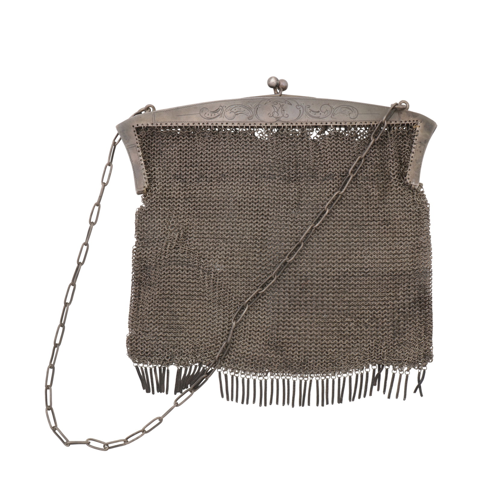 An early 20th Polish 875 standard silver mesh purse, 1915-20: An early 20th Polish 875 standard silver mesh purse, 1915-20 Engraved decoration, dated 1917. Marked SR 84. Weight – 278 grams / 8.94 ozt