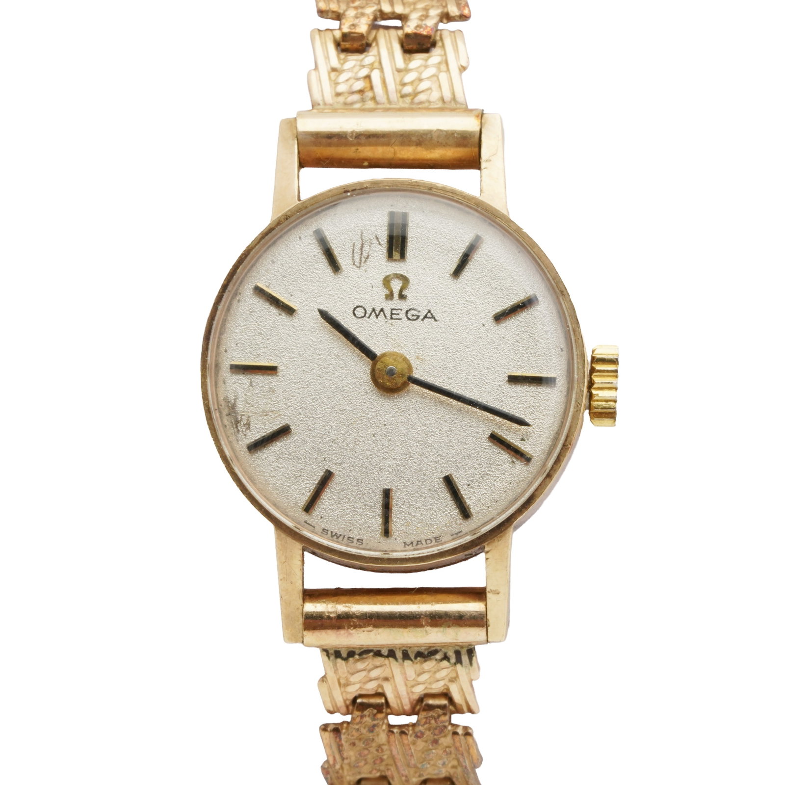 Ladies Omega Bracelet Watch 9K Gold: Ladies Omega Bracelet Watch 9K Gold Model/Type: Dress Reference: 1061 Date: c.1970's Movement: Mechanical, hand-wound, cal.485 Dial: Silvered Case: 9K gold, press-on case-back Bracelet: Later 9K gold,