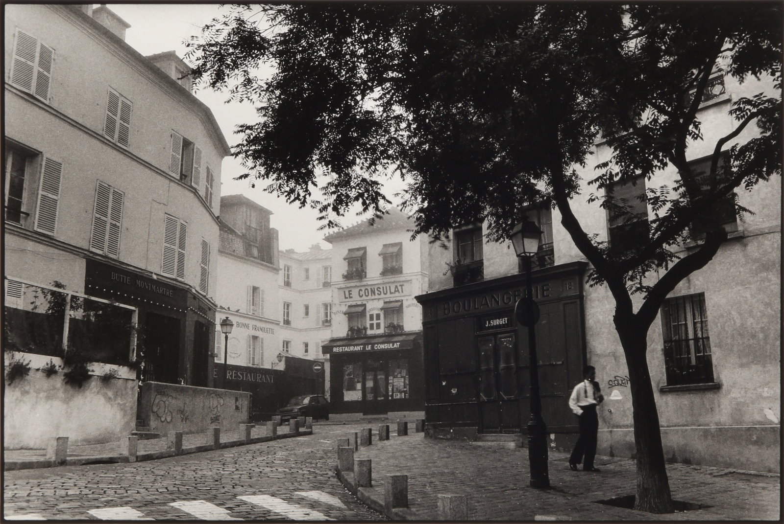 § Robert Dowling (b.1946) Le Lendemain Matin, Montmartre, Paris 1986 (1 of 3)