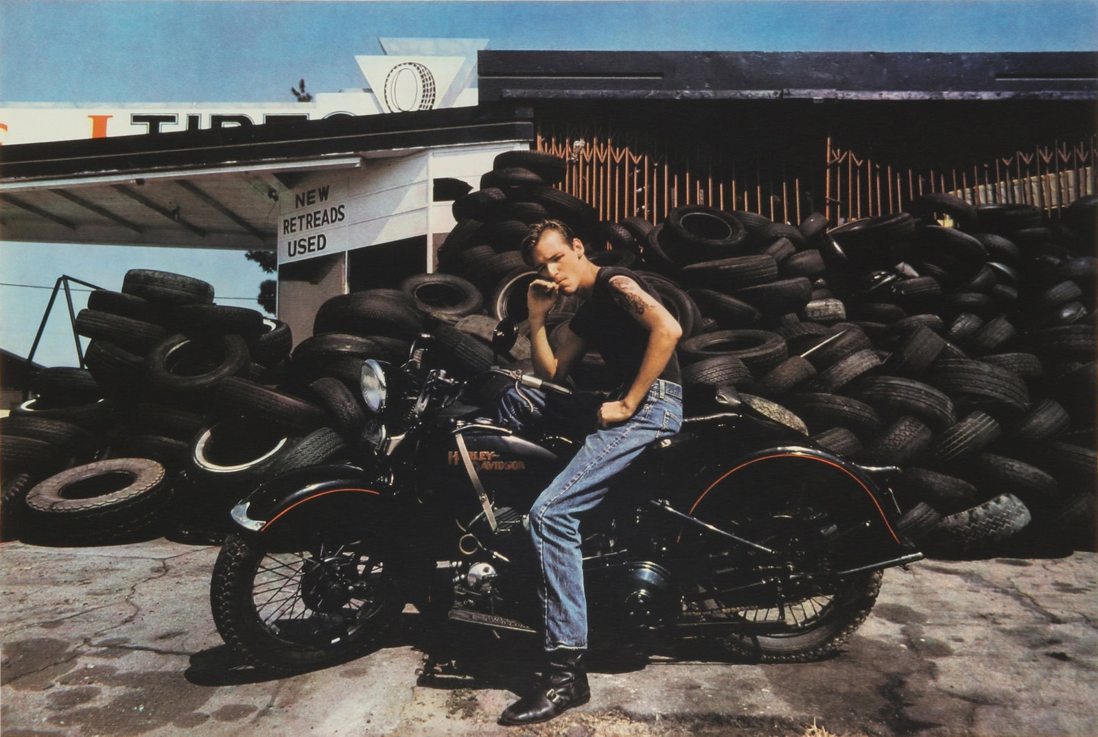 § Robert Dowling (b.1946) 1939 Harley Davidson Combination Los Angeles, 1987: Vintage fresson tri-colour carbon print, printed 1988, image size 40 x 59.5cm, sheet size 60 x 80cm, unique edition 1/1, signed by the photographer in pencil lower margin recto, with hand-annotated pr