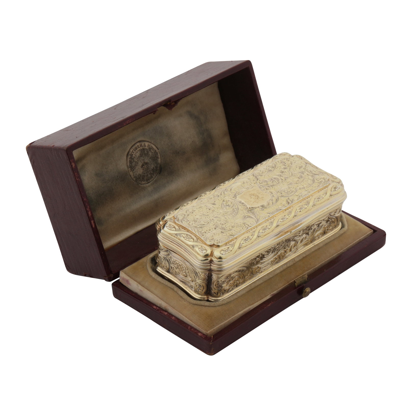 London 1839 by Charles Rawlings and William Summers A cased Victorian sterling silver gilt snuff box (1 of 8)