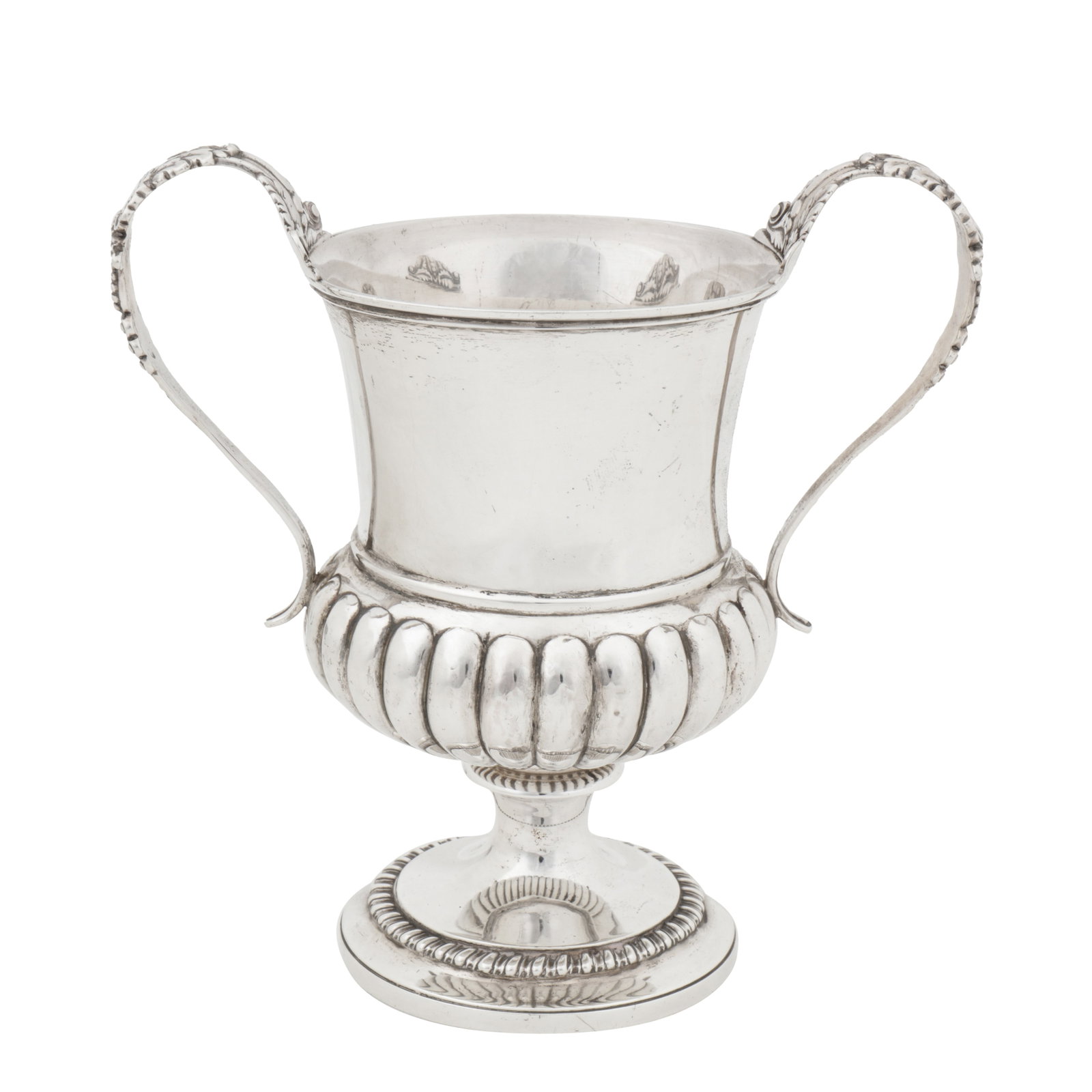 London possibly 1815, maker’s mark obliterated A George III sterling silver twin handled cup (1 of 5)