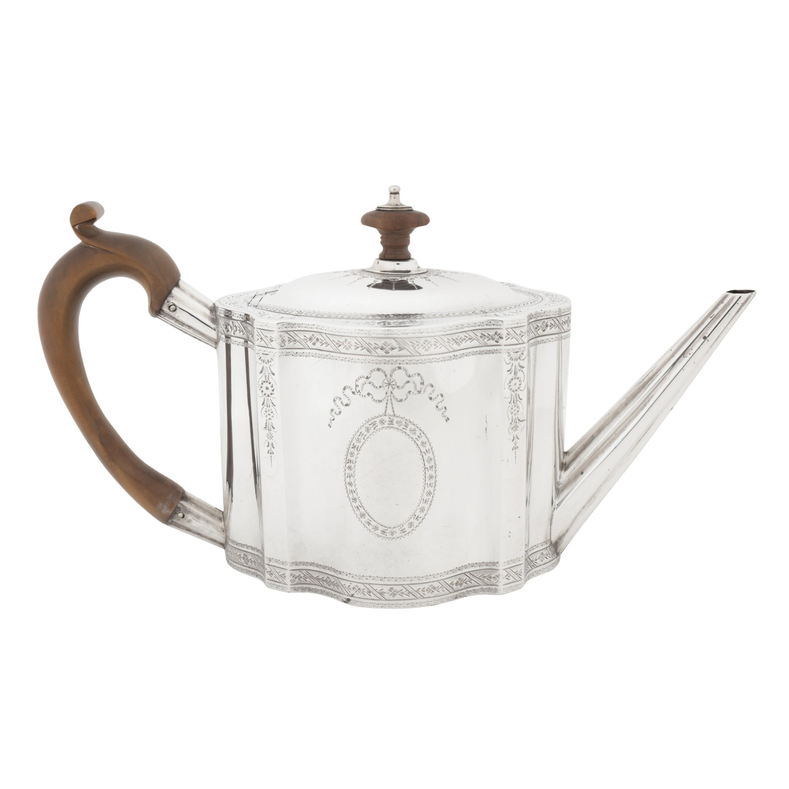 London 1785 by William Plummer A George III sterling silver teapot (1 of 6)